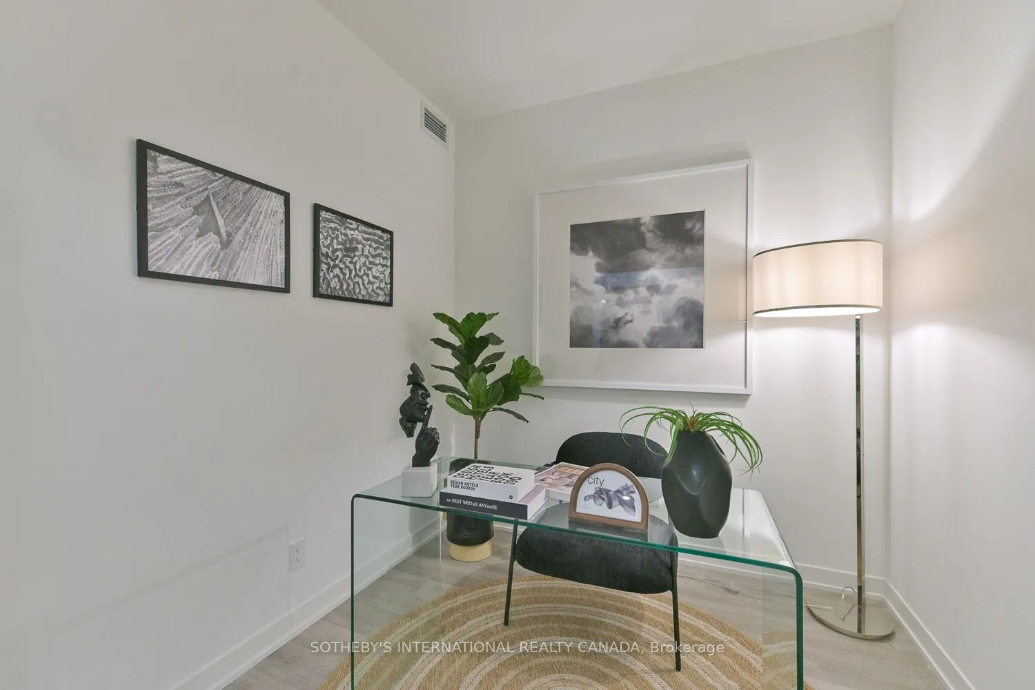 Photo 10 of Unit 616, 8119 Birchmount Road, Markham, Unionville — HOMEH