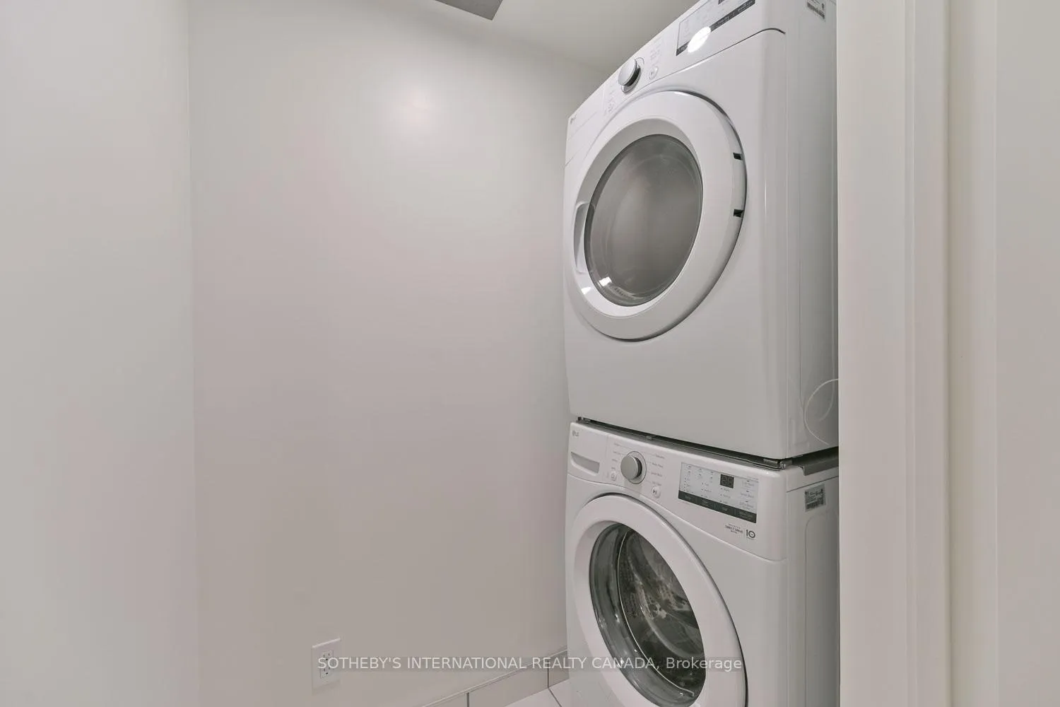 Photo 16 of Unit 616, 8119 Birchmount Road, Markham, Unionville — HOMEH