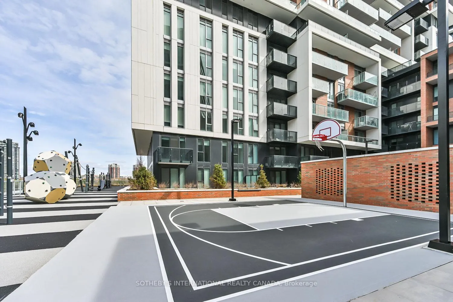 Photo 24 of Unit 616, 8119 Birchmount Road, Markham, Unionville — HOMEH
