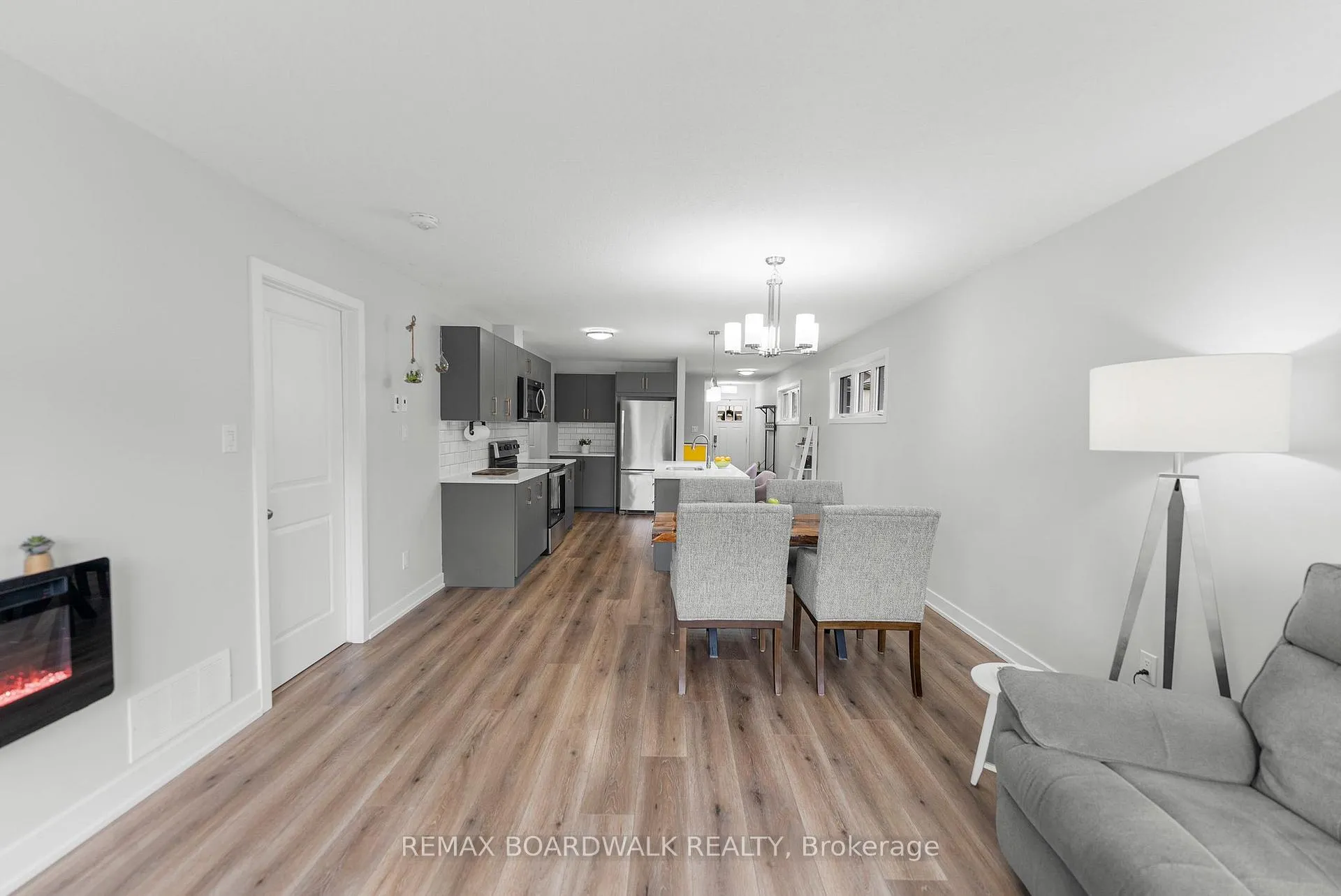 Photo 10 of 154 Ferrara Drive, Smiths Falls — HOMEH