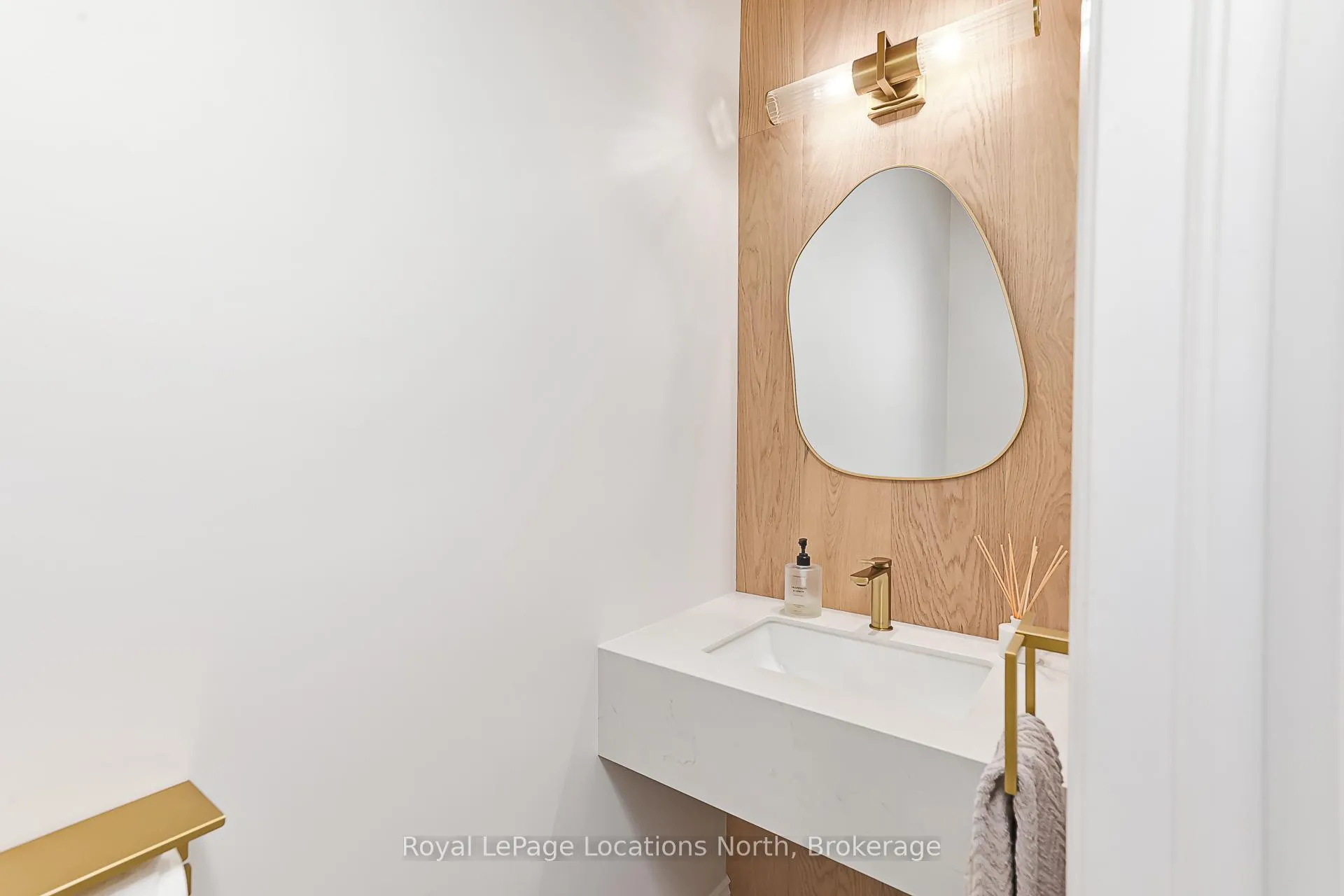 Photo 20 of 67 Brooke Avenue, Collingwood — HOMEH