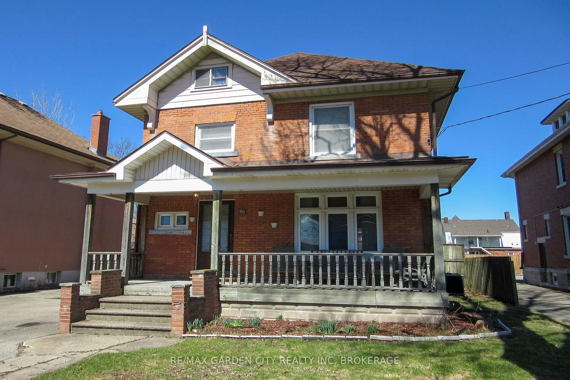 Photo 2 of 86 Griffith Street, Welland, Welland Downtown — HOMEH