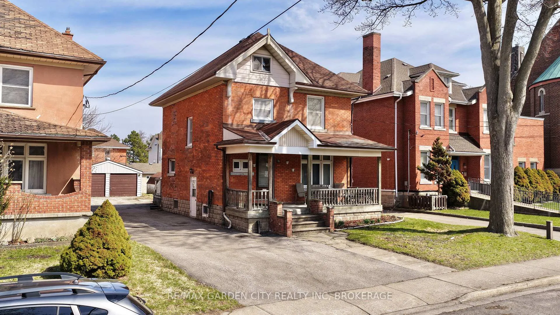Photo 6 of 86 Griffith Street, Welland, Welland Downtown — HOMEH