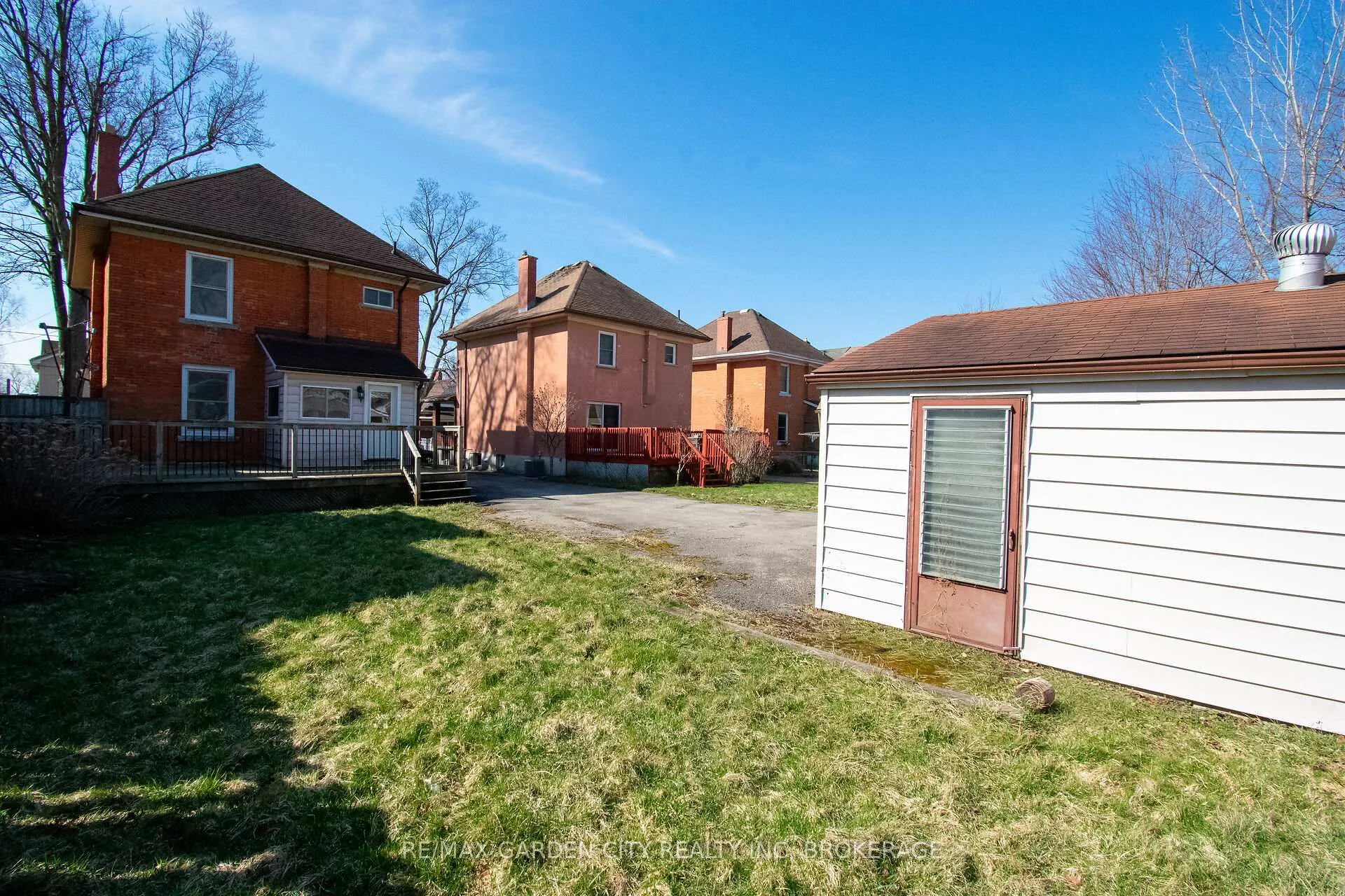 Photo 37 of 86 Griffith Street, Welland, Welland Downtown — HOMEH