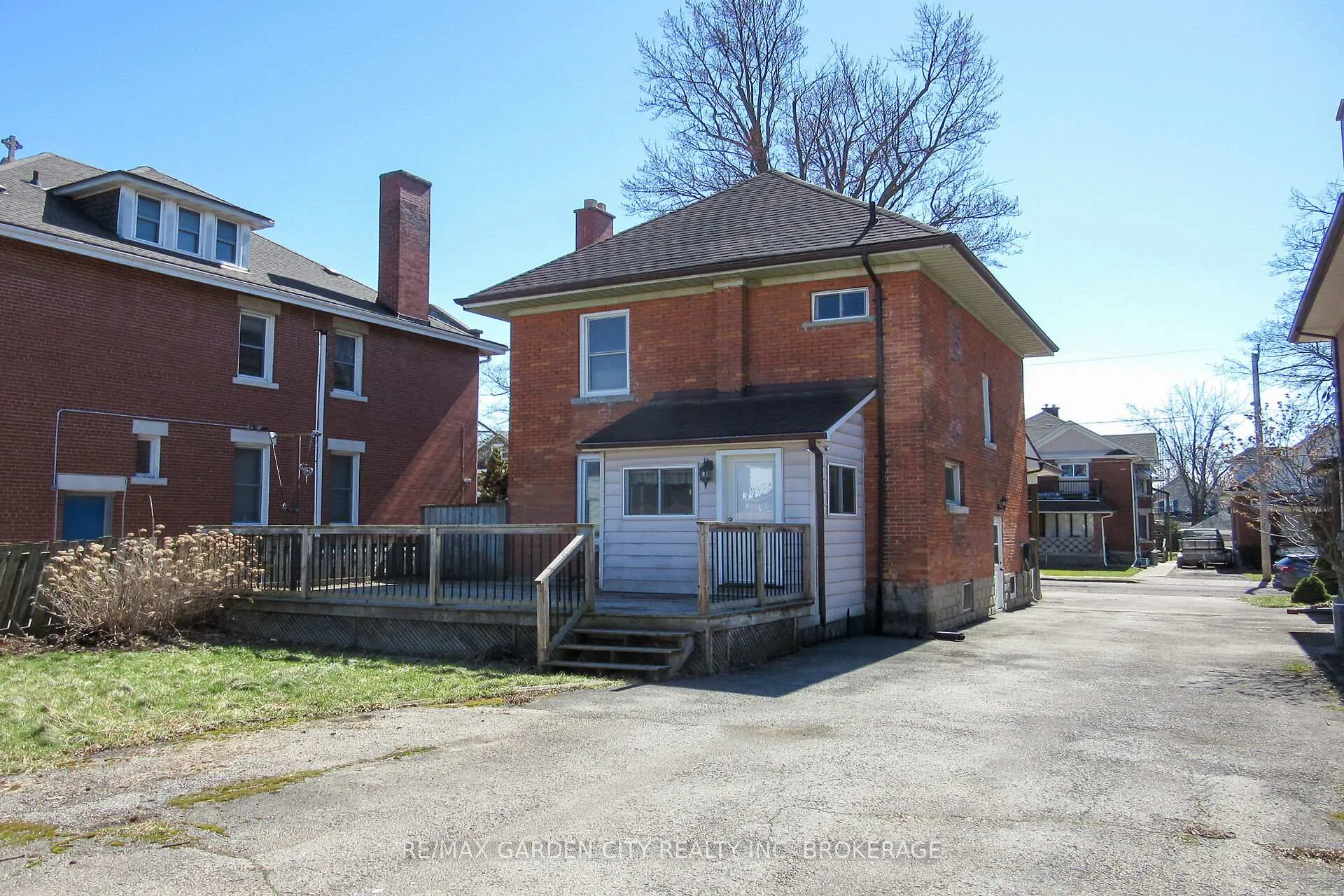Photo 39 of 86 Griffith Street, Welland, Welland Downtown — HOMEH