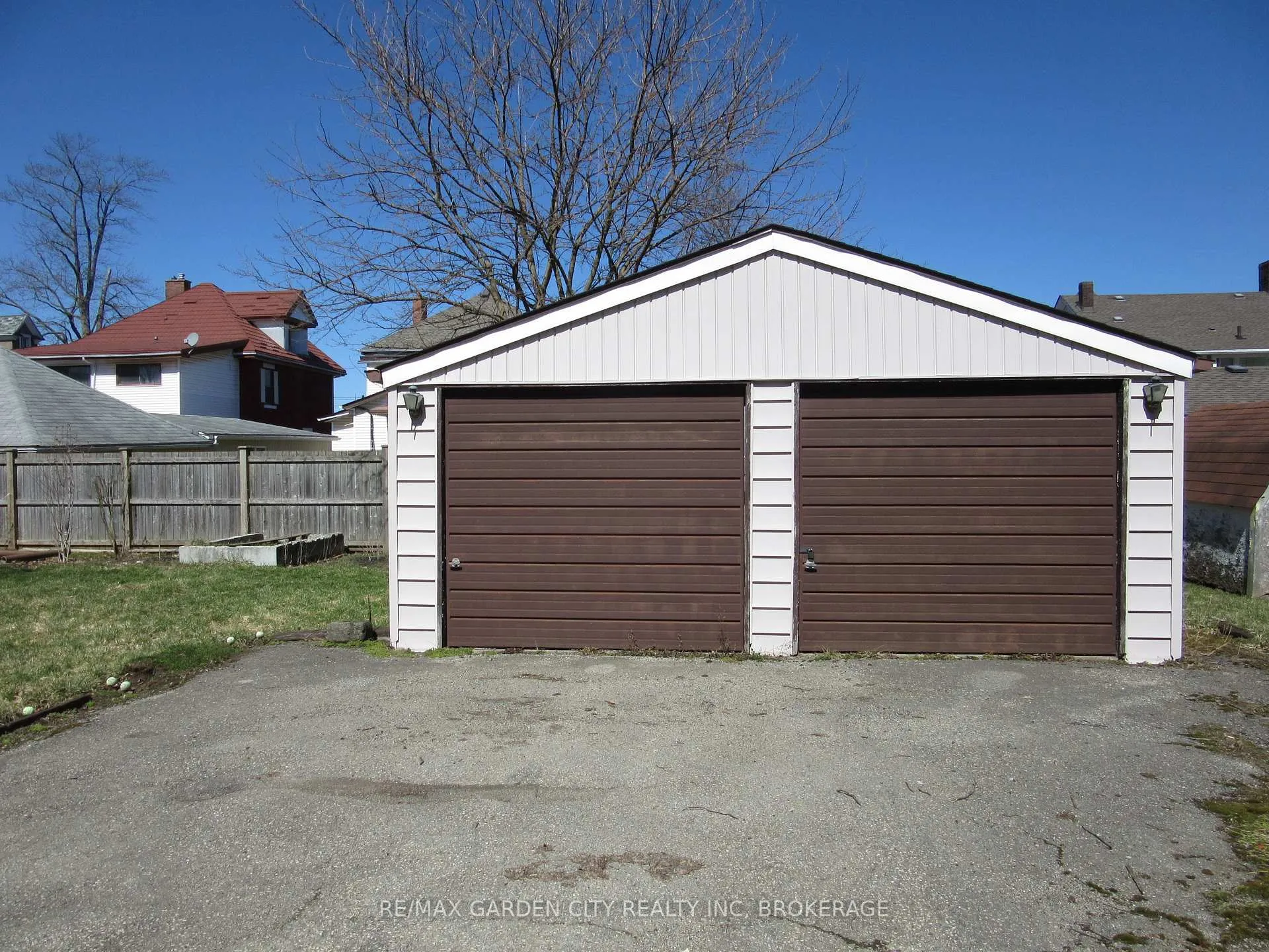 Photo 44 of 86 Griffith Street, Welland, Welland Downtown — HOMEH