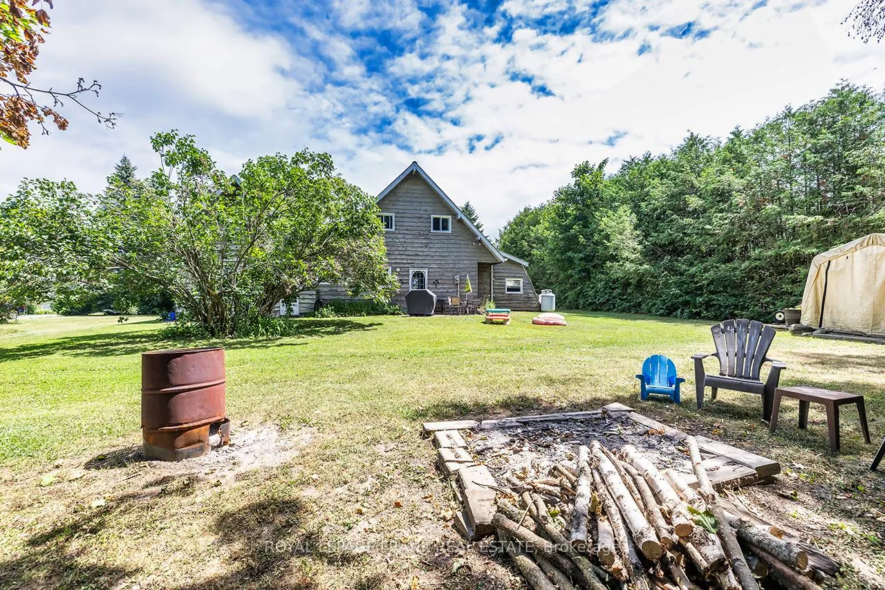 Photo 9 of 16 Shelley Drive, Kawartha Lakes, Mariposa — HOMEH