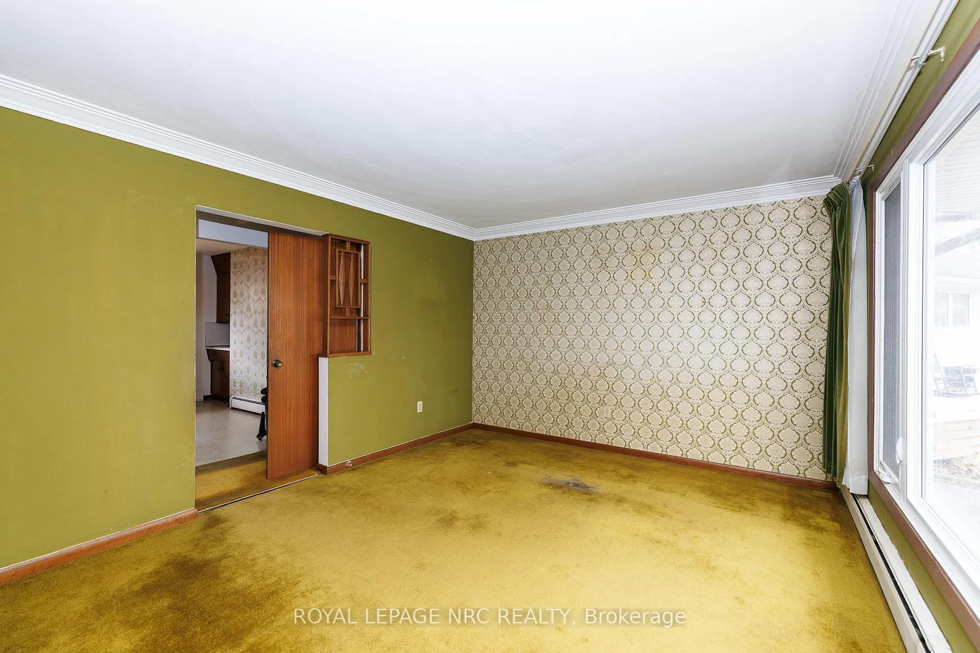 Photo 6 of 91 Regent Drive S, St. Catharines, Vine/Linwell — HOMEH