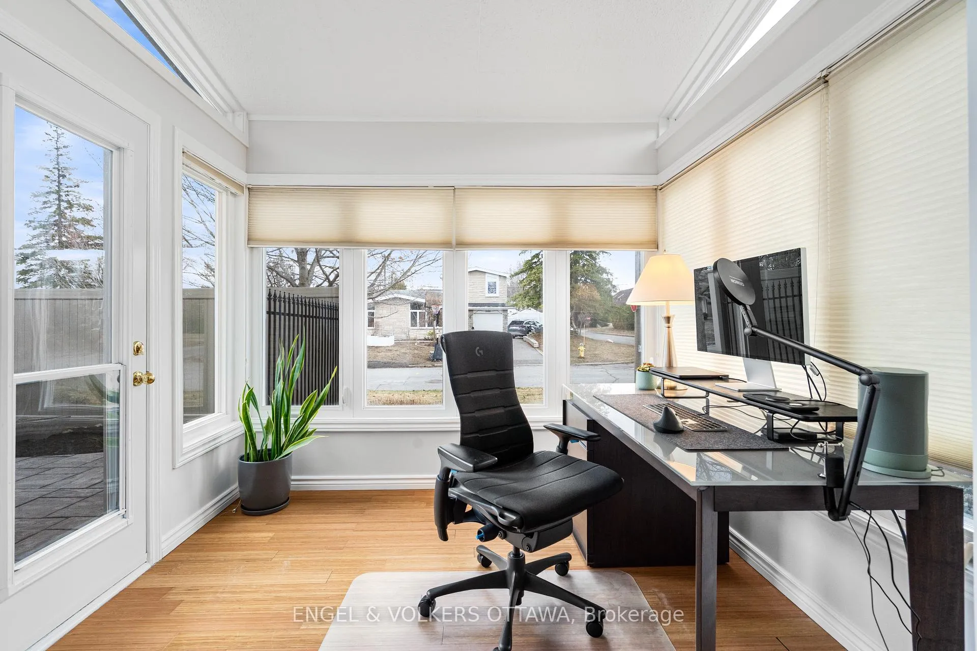 Photo 7 of 2173 Beaumont Road, Ottawa, Playfair Park — HOMEH