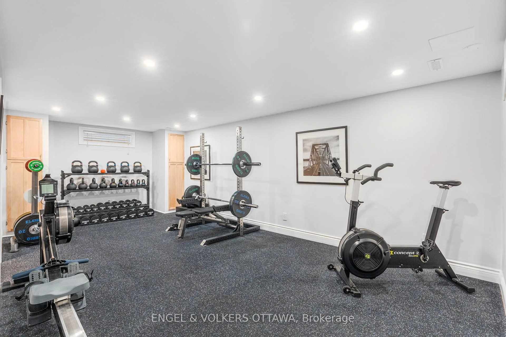 Photo 23 of 2173 Beaumont Road, Ottawa, Playfair Park — HOMEH