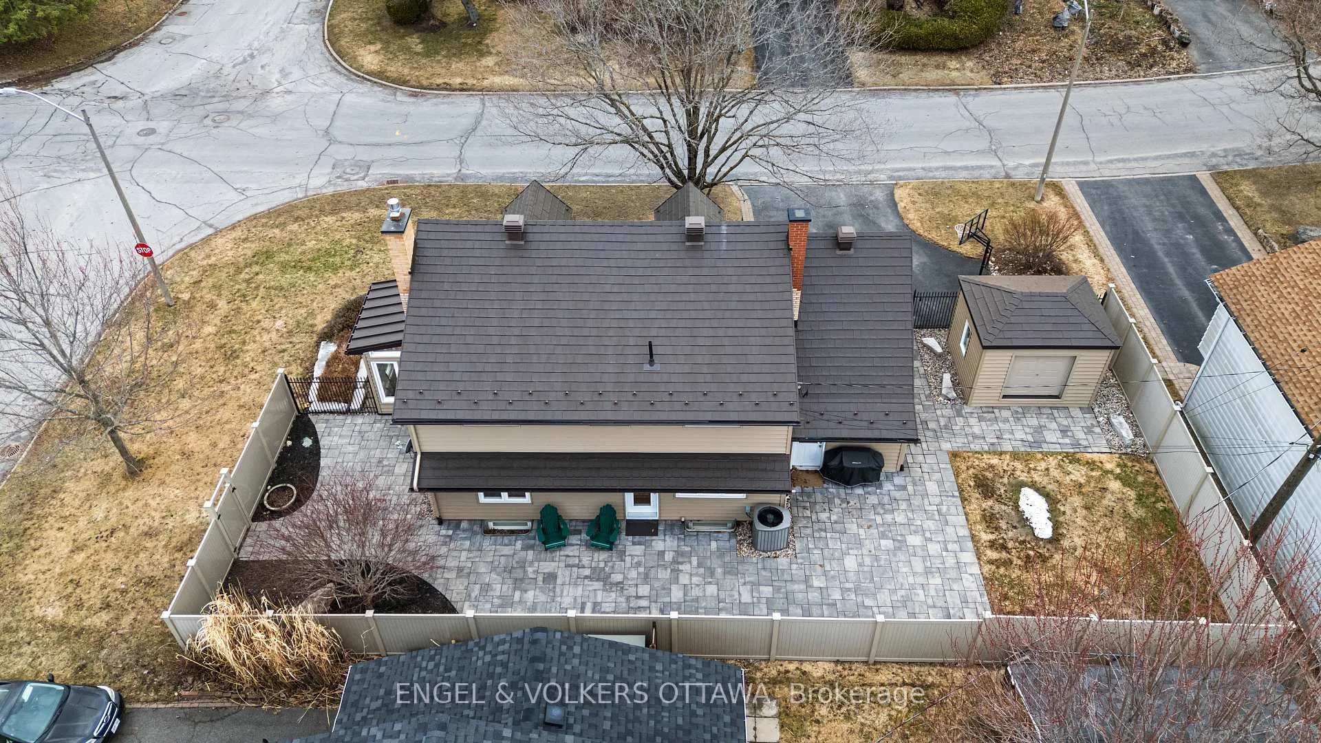 Photo 32 of 2173 Beaumont Road, Ottawa, Playfair Park — HOMEH