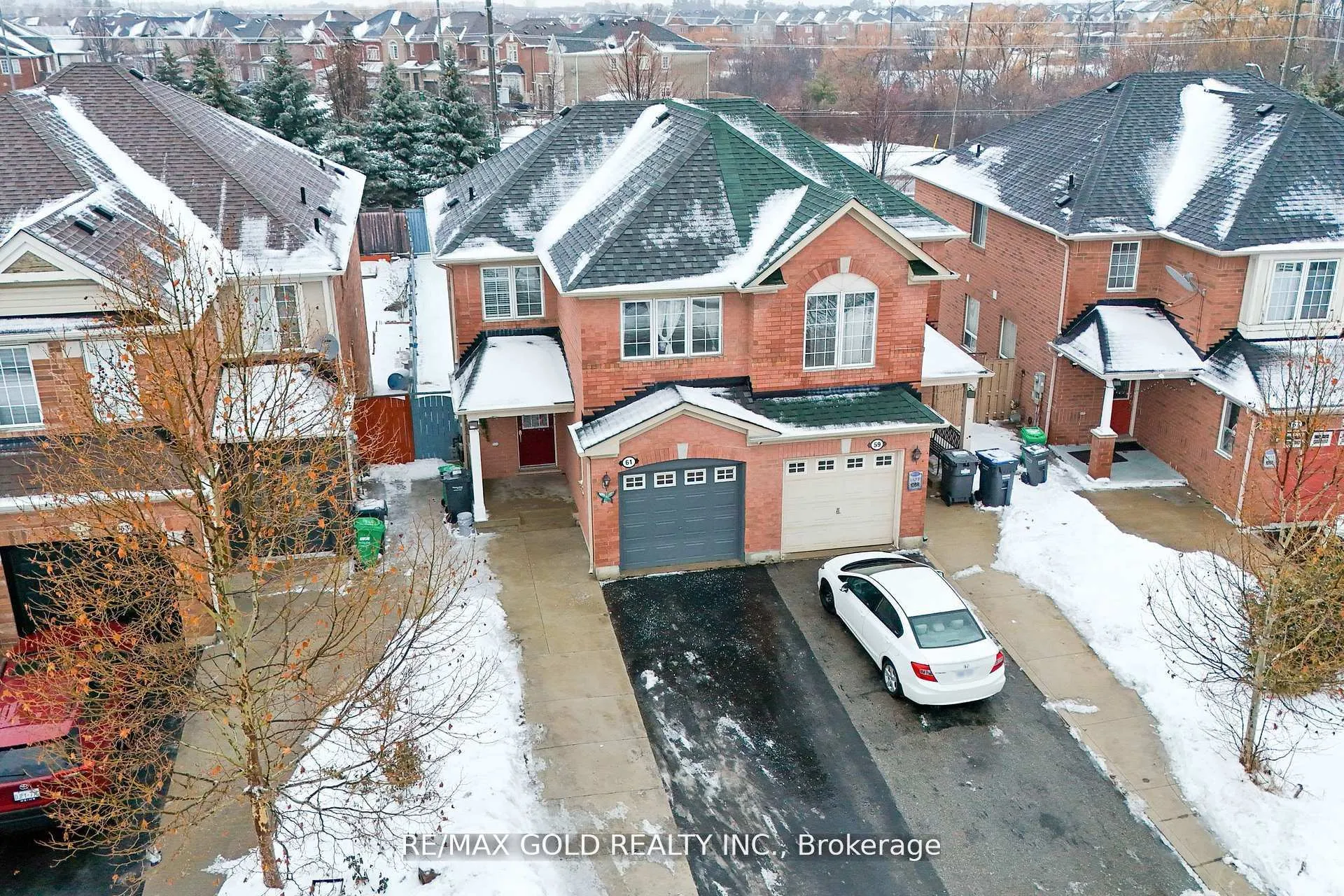 Photo 2 of 61 Bottomwood Street, Brampton, Goreway Drive Corridor — HOMEH