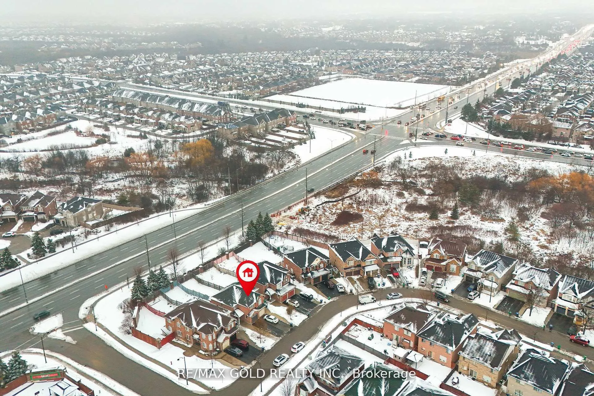 Photo 10 of 61 Bottomwood Street, Brampton, Goreway Drive Corridor — HOMEH