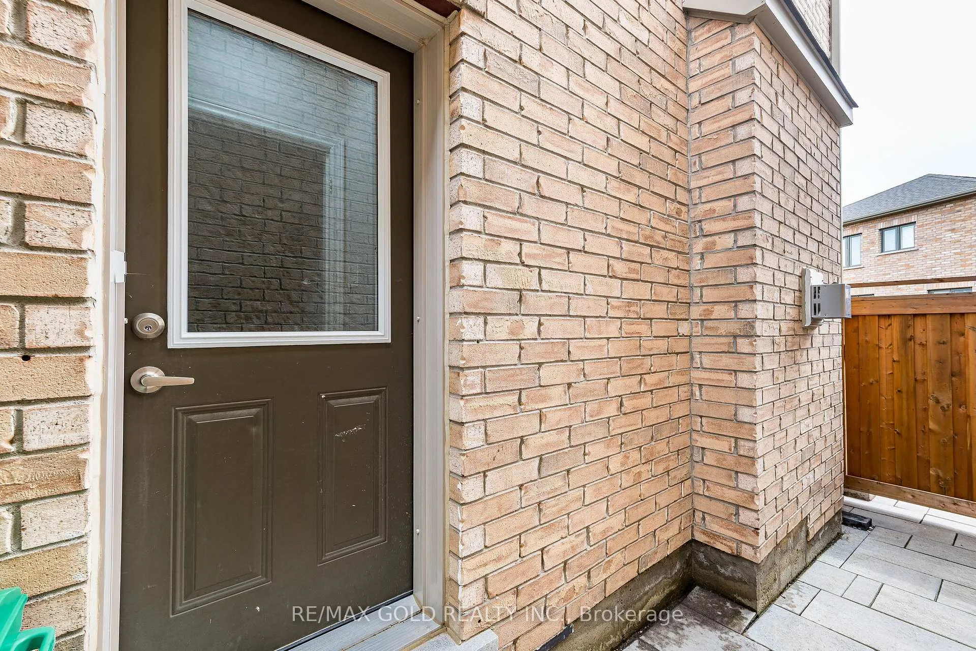 Photo 42 of 6 Agosto Street, Brampton, Northwest Brampton — HOMEH