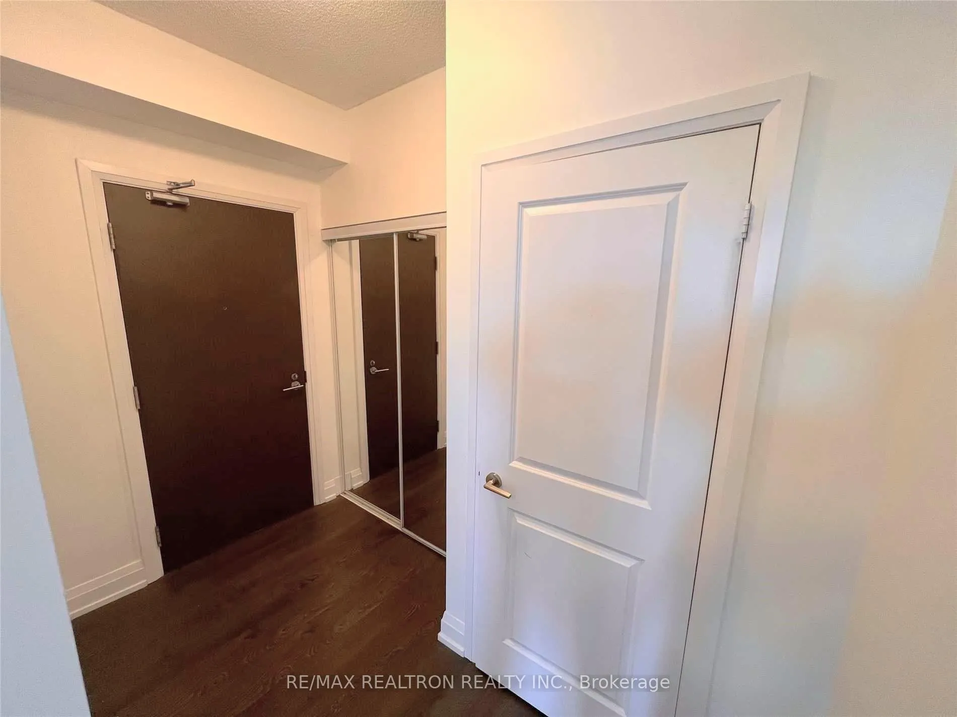 Photo 10 of Unit 1601, 7890 Bathurst Street, Vaughan, Beverley Glen — HOMEH