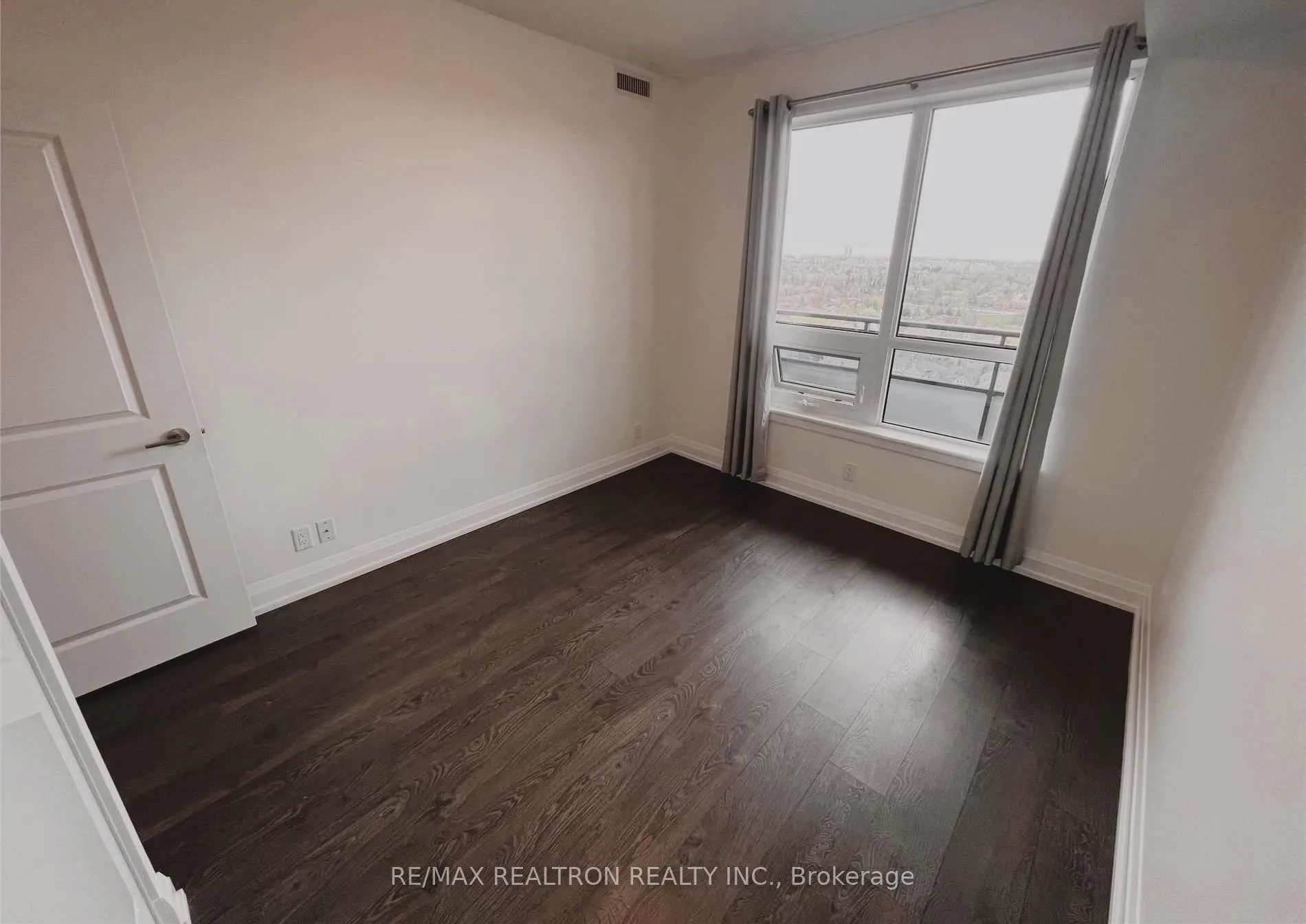 Photo 14 of Unit 1601, 7890 Bathurst Street, Vaughan, Beverley Glen — HOMEH