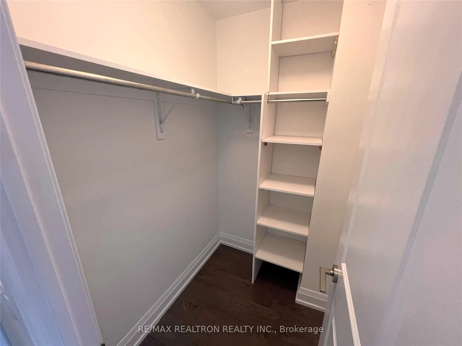 Photo 16 of Unit 1601, 7890 Bathurst Street, Vaughan, Beverley Glen — HOMEH