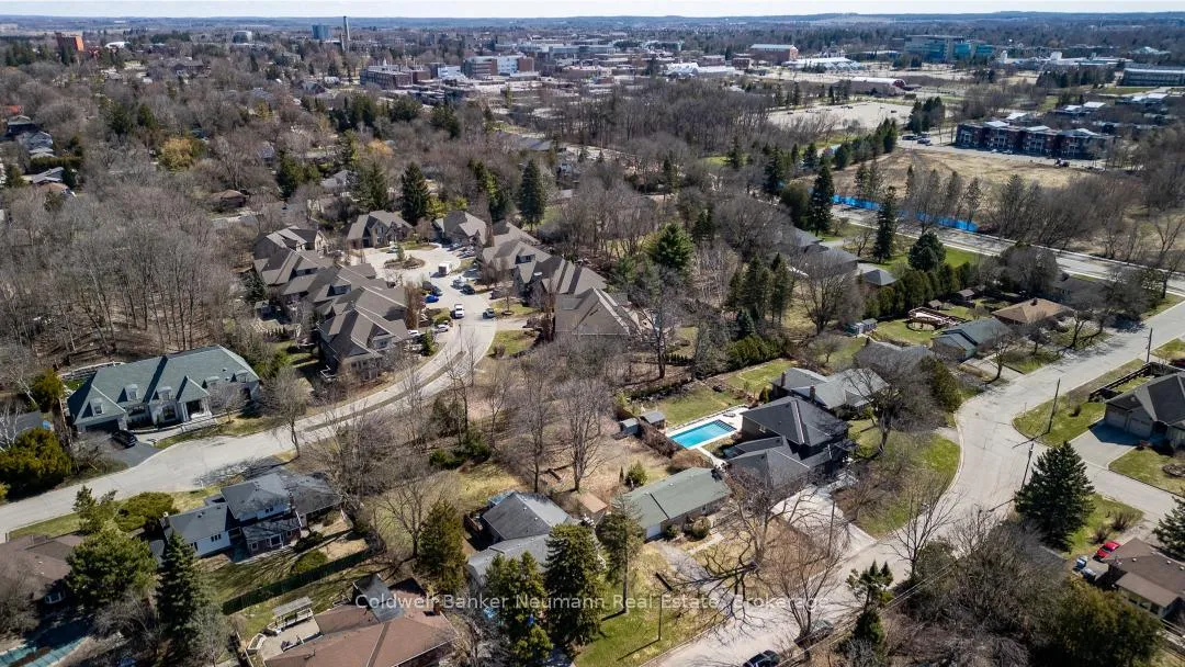 Photo 9 of 74 Rodney Boulevard, Guelph, Dovercliffe Park/Old University — HOMEH