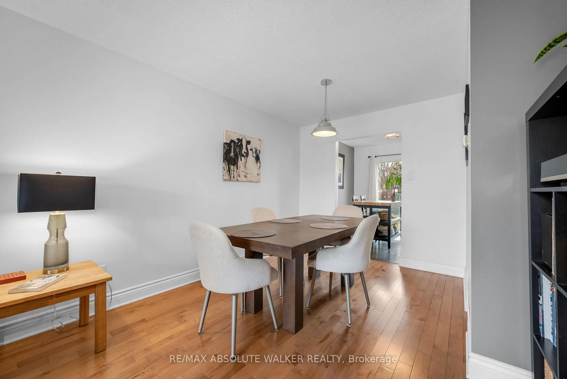 Photo 5 of 6289 Vorlage Drive, Ottawa, Convent Glen North — HOMEH