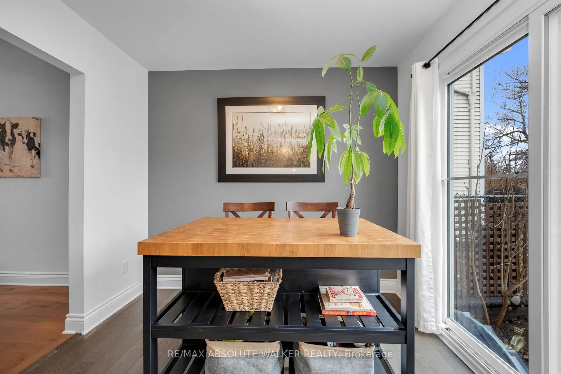 Photo 13 of 6289 Vorlage Drive, Ottawa, Convent Glen North — HOMEH