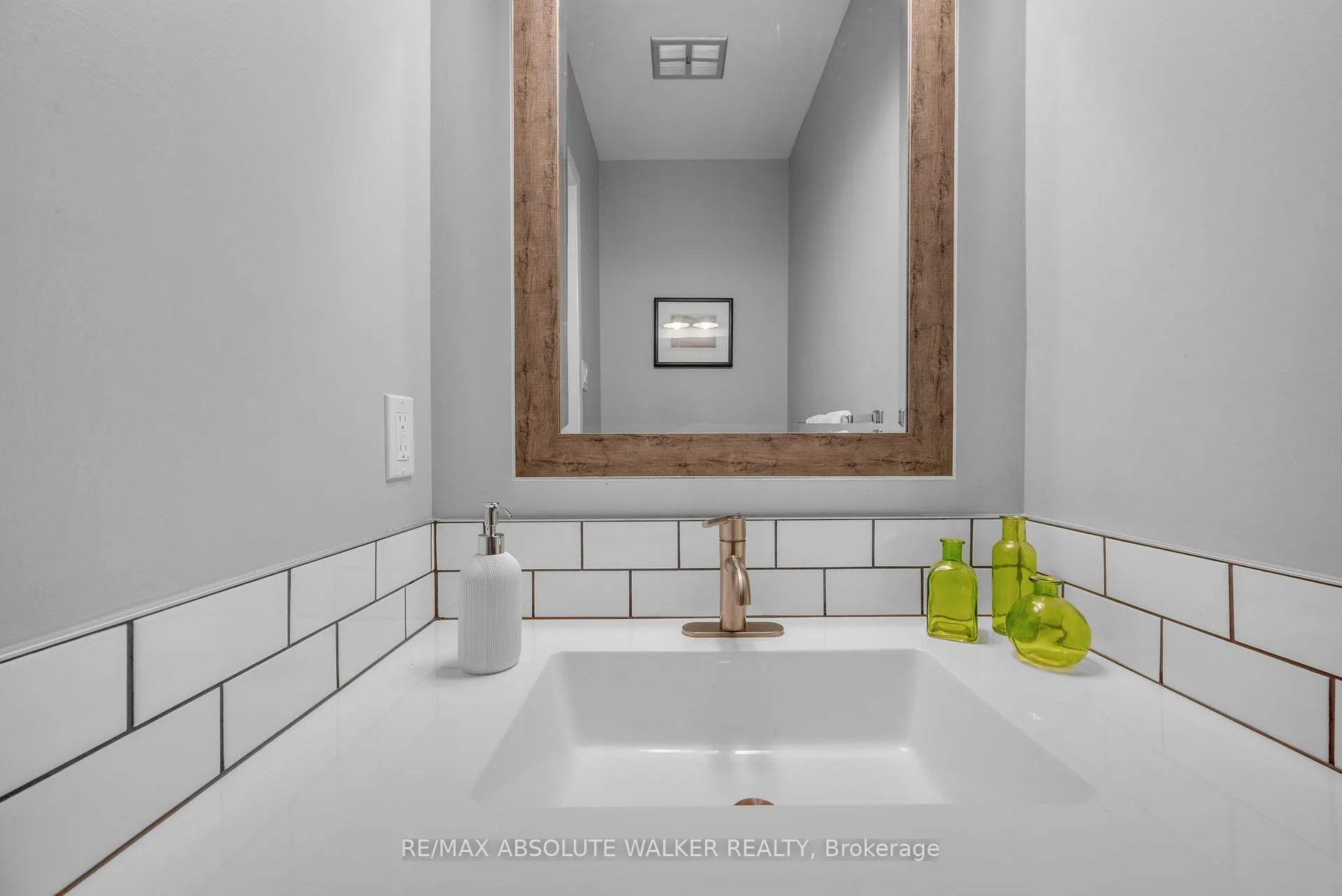 Photo 15 of 6289 Vorlage Drive, Ottawa, Convent Glen North — HOMEH