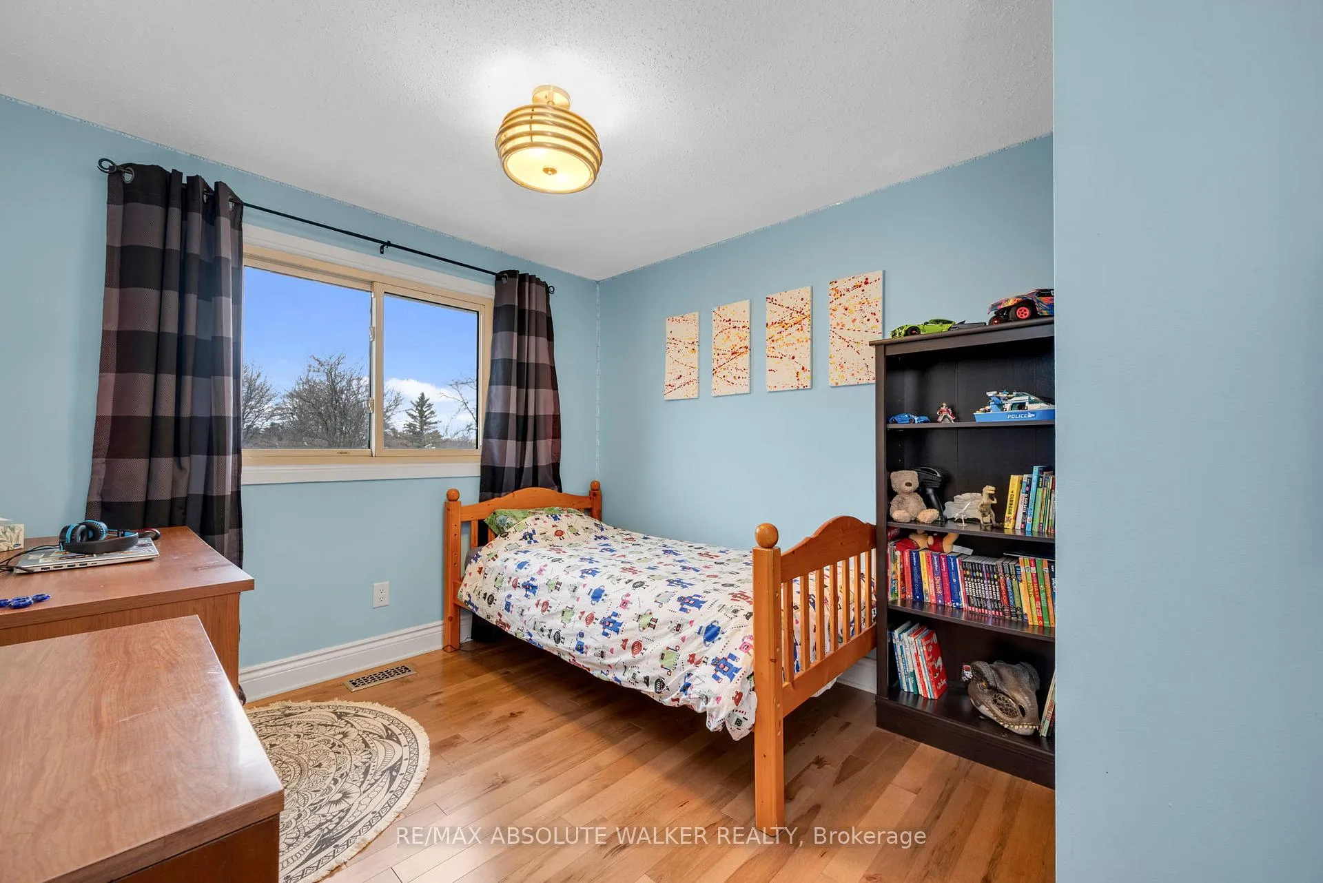 Photo 19 of 6289 Vorlage Drive, Ottawa, Convent Glen North — HOMEH