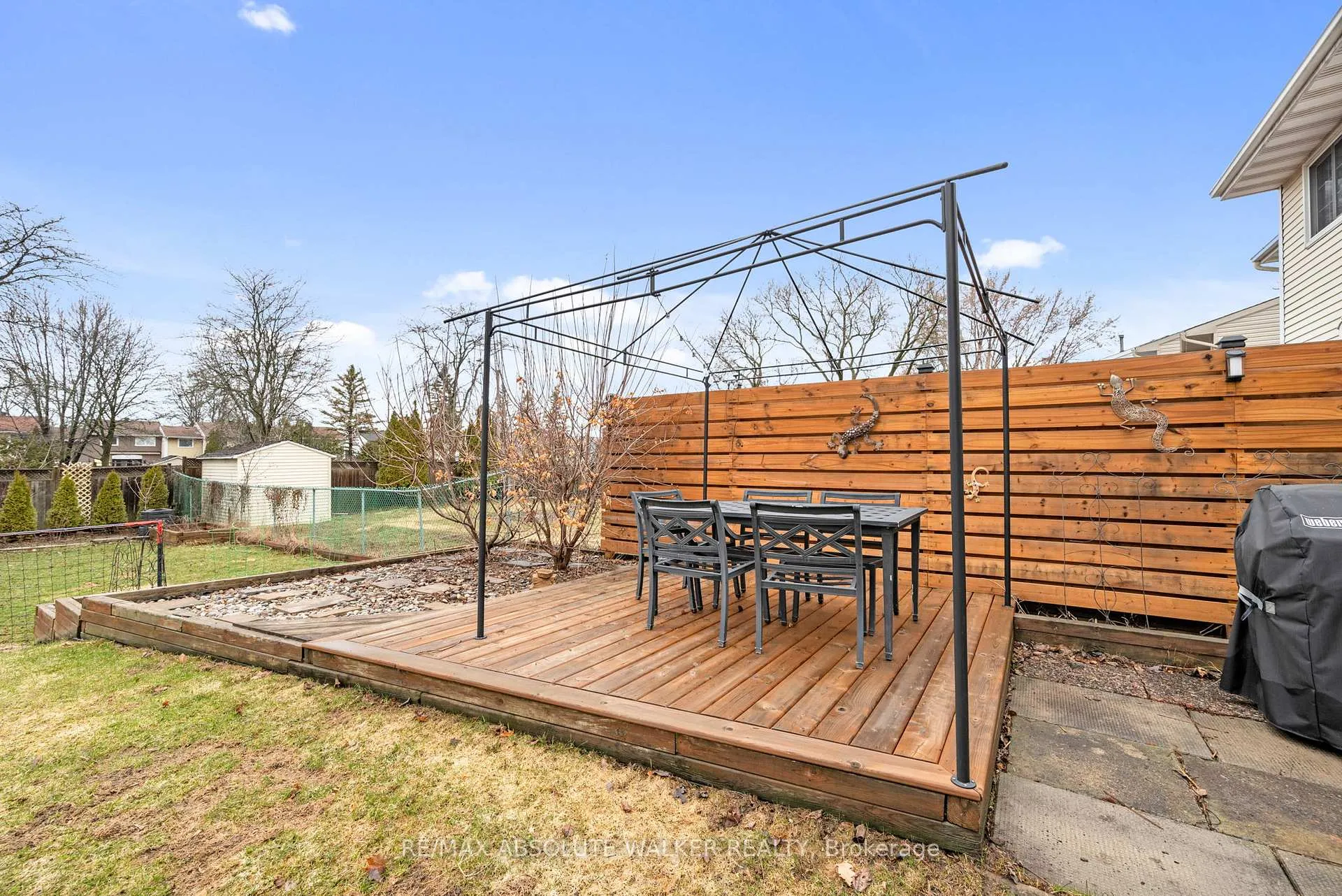 Photo 30 of 6289 Vorlage Drive, Ottawa, Convent Glen North — HOMEH
