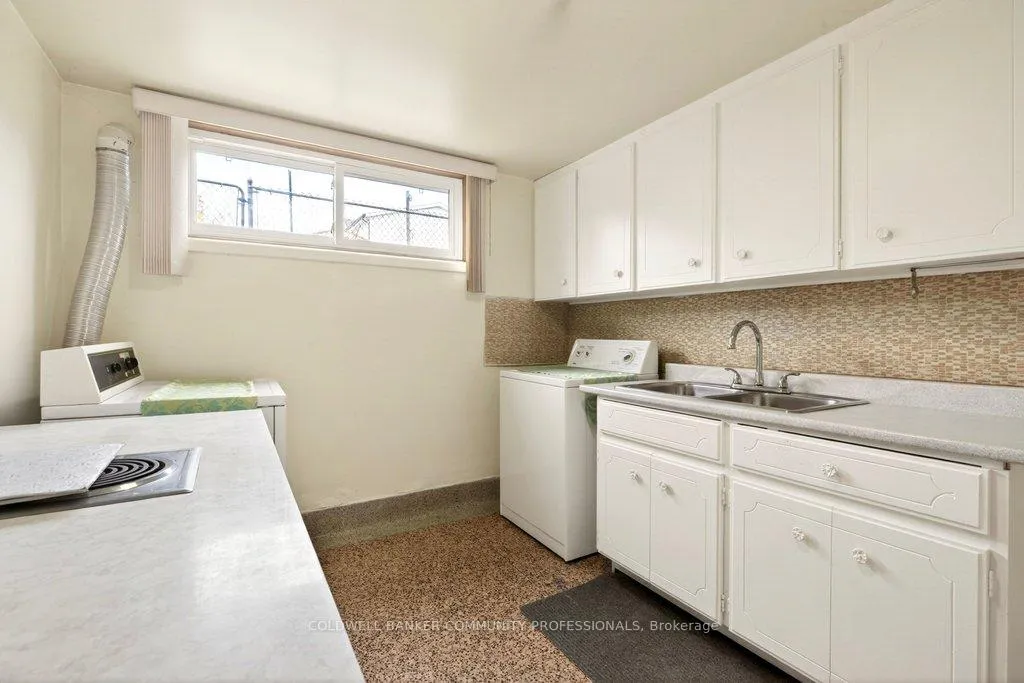 Photo 43 of 92 Reid Avenue S, Hamilton, Glenview — HOMEH
