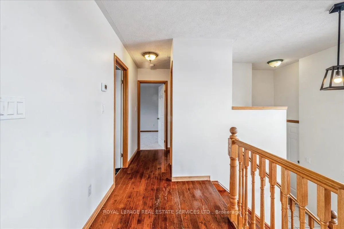 Photo 13 of 82 Whitlaw Way, Brant, Paris — HOMEH