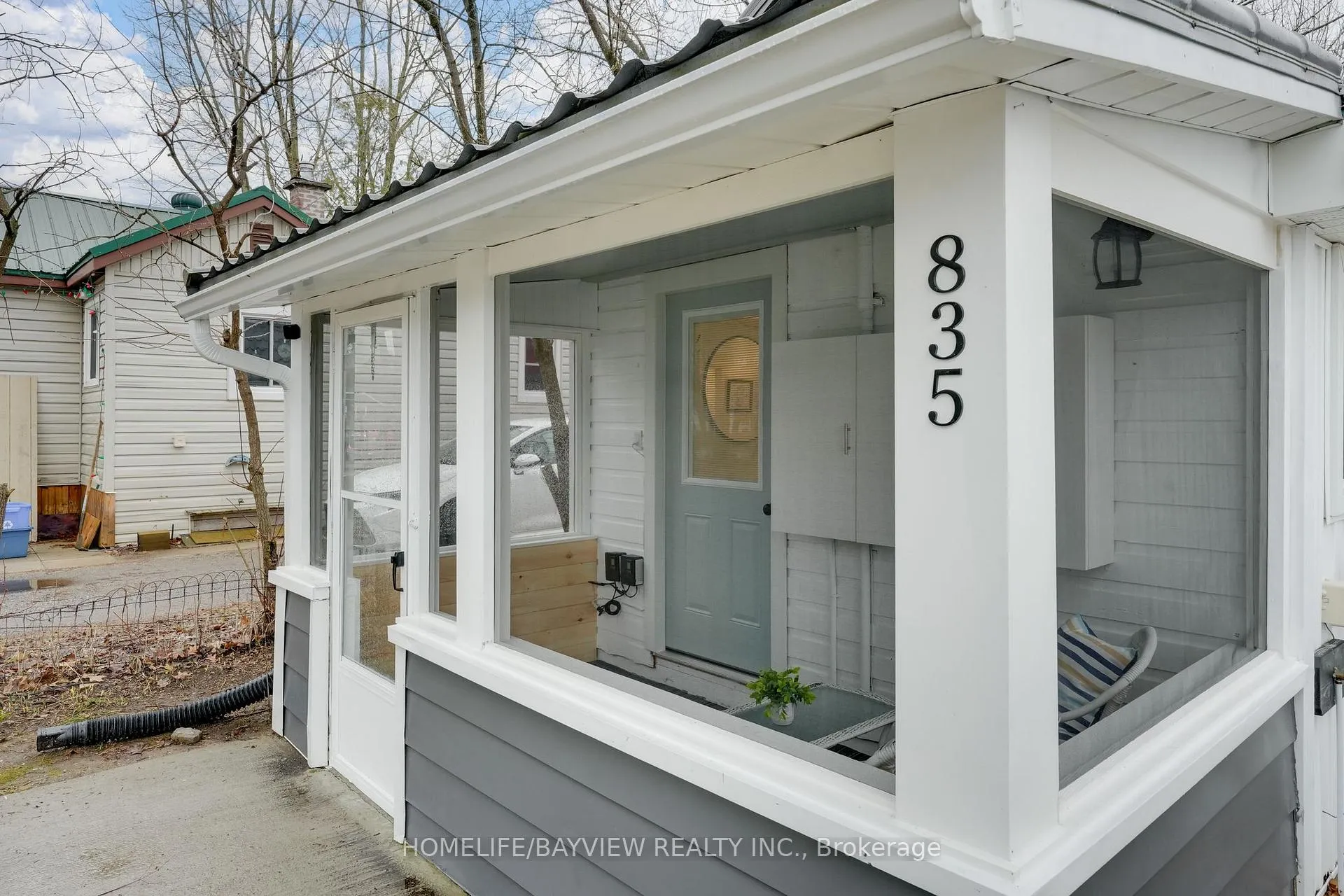 Photo 2 of 835 First Street S, Gravenhurst, Muskoka (S) — HOMEH