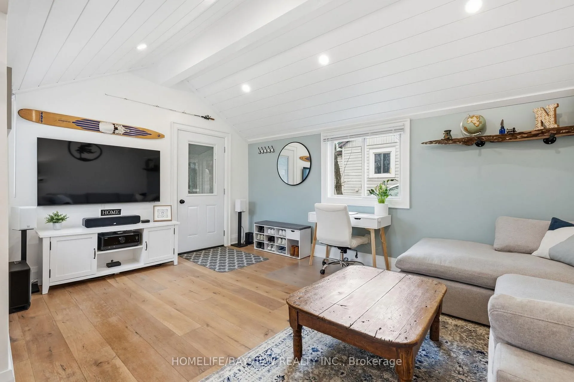 Photo 8 of 835 First Street S, Gravenhurst, Muskoka (S) — HOMEH