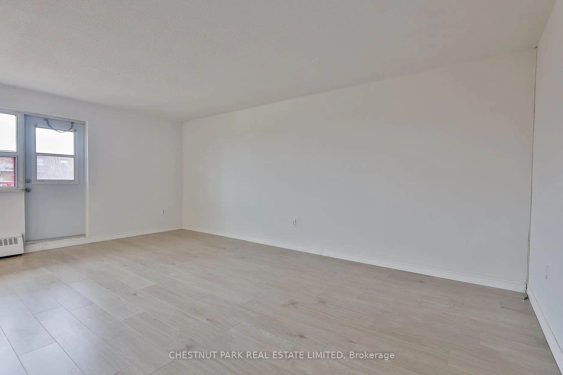 Photo 2 of Unit 408, 888 Glen Street, Oshawa, Lakeview — HOMEH