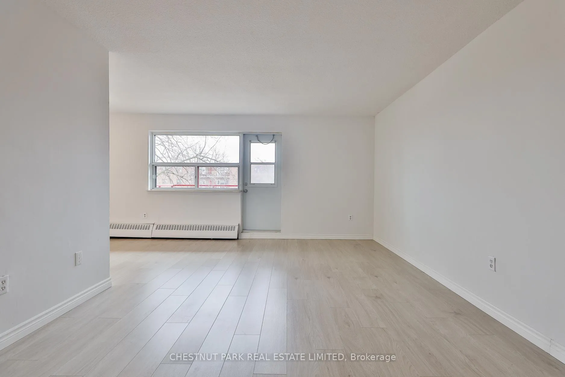 Photo 6 of Unit 408, 888 Glen Street, Oshawa, Lakeview — HOMEH