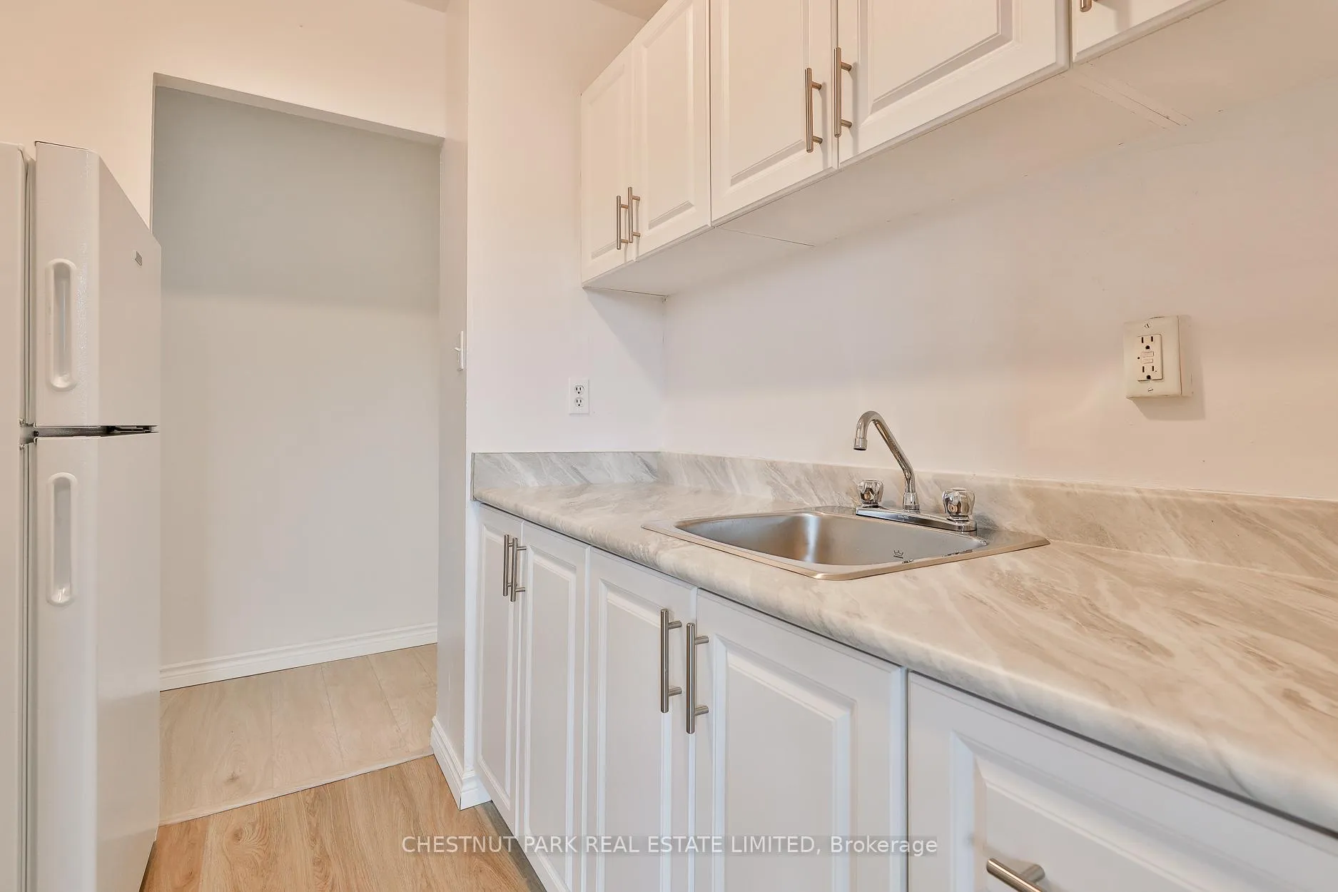 Photo 19 of Unit 408, 888 Glen Street, Oshawa, Lakeview — HOMEH