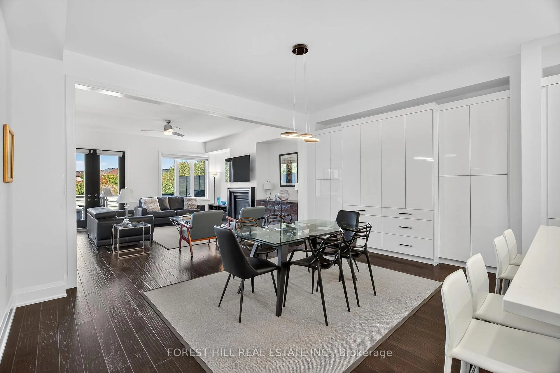 Photo 13 of 107 Hesperus Road, Vaughan, Patterson — HOMEH