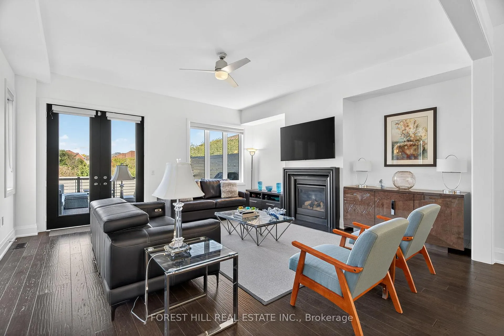 Photo 16 of 107 Hesperus Road, Vaughan, Patterson — HOMEH