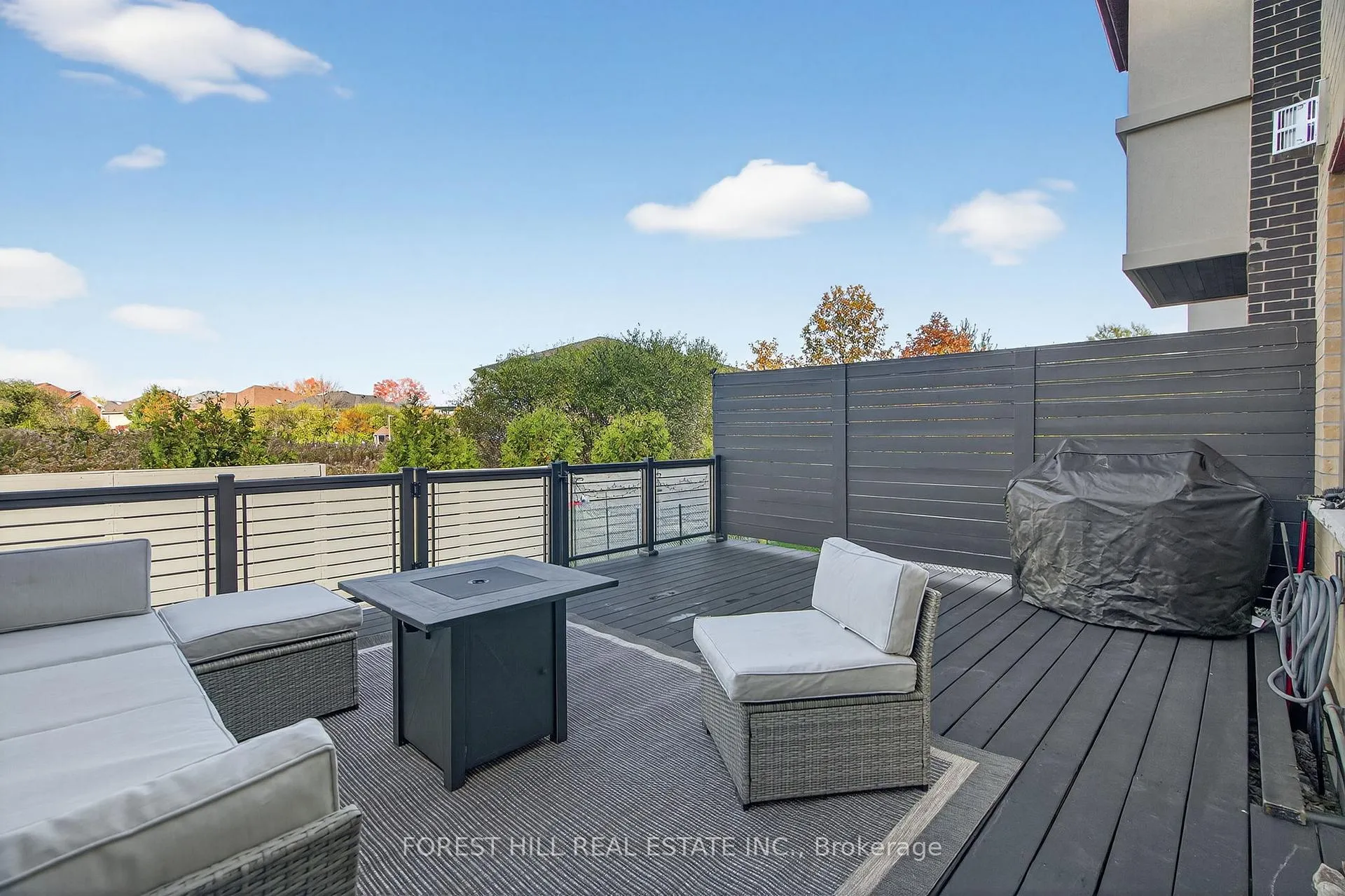 Photo 47 of 107 Hesperus Road, Vaughan, Patterson — HOMEH