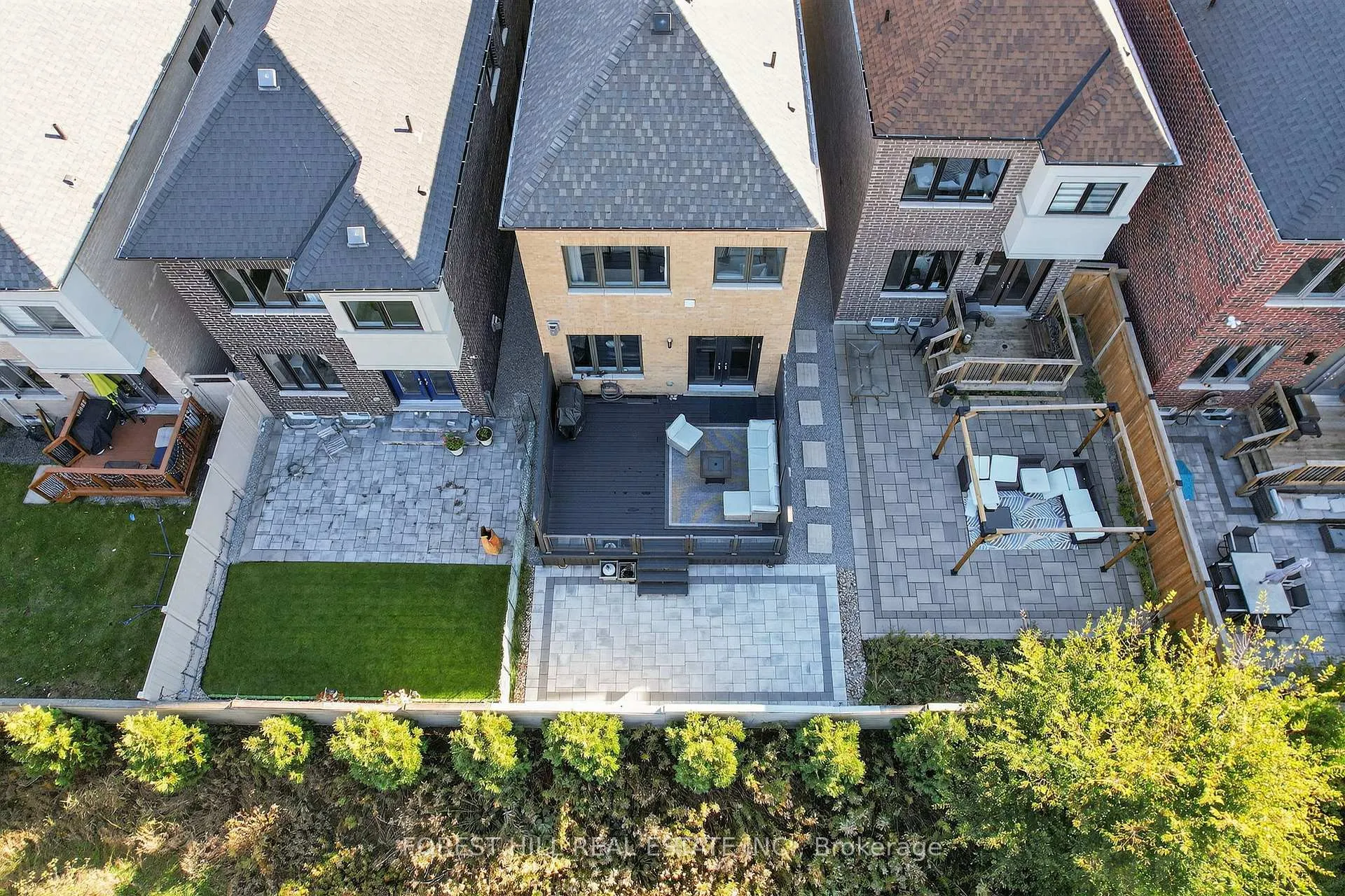 Photo 49 of 107 Hesperus Road, Vaughan, Patterson — HOMEH