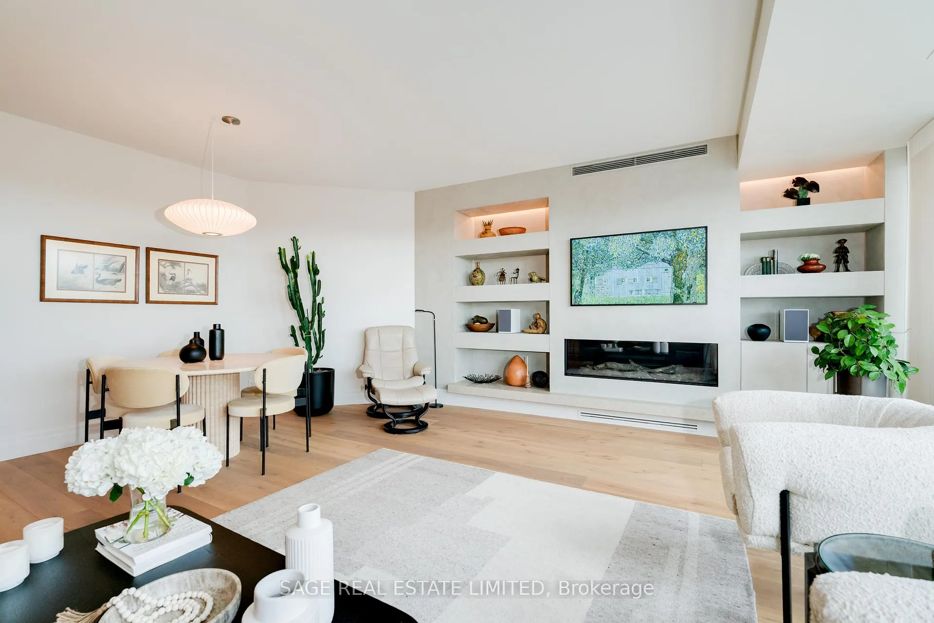 Photo 4 of Unit 615, 20 Scrivener Square, Toronto, Rosedale-Moore Park — HOMEH