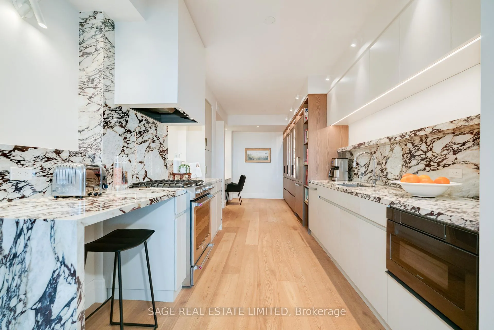 Photo 10 of Unit 615, 20 Scrivener Square, Toronto, Rosedale-Moore Park — HOMEH