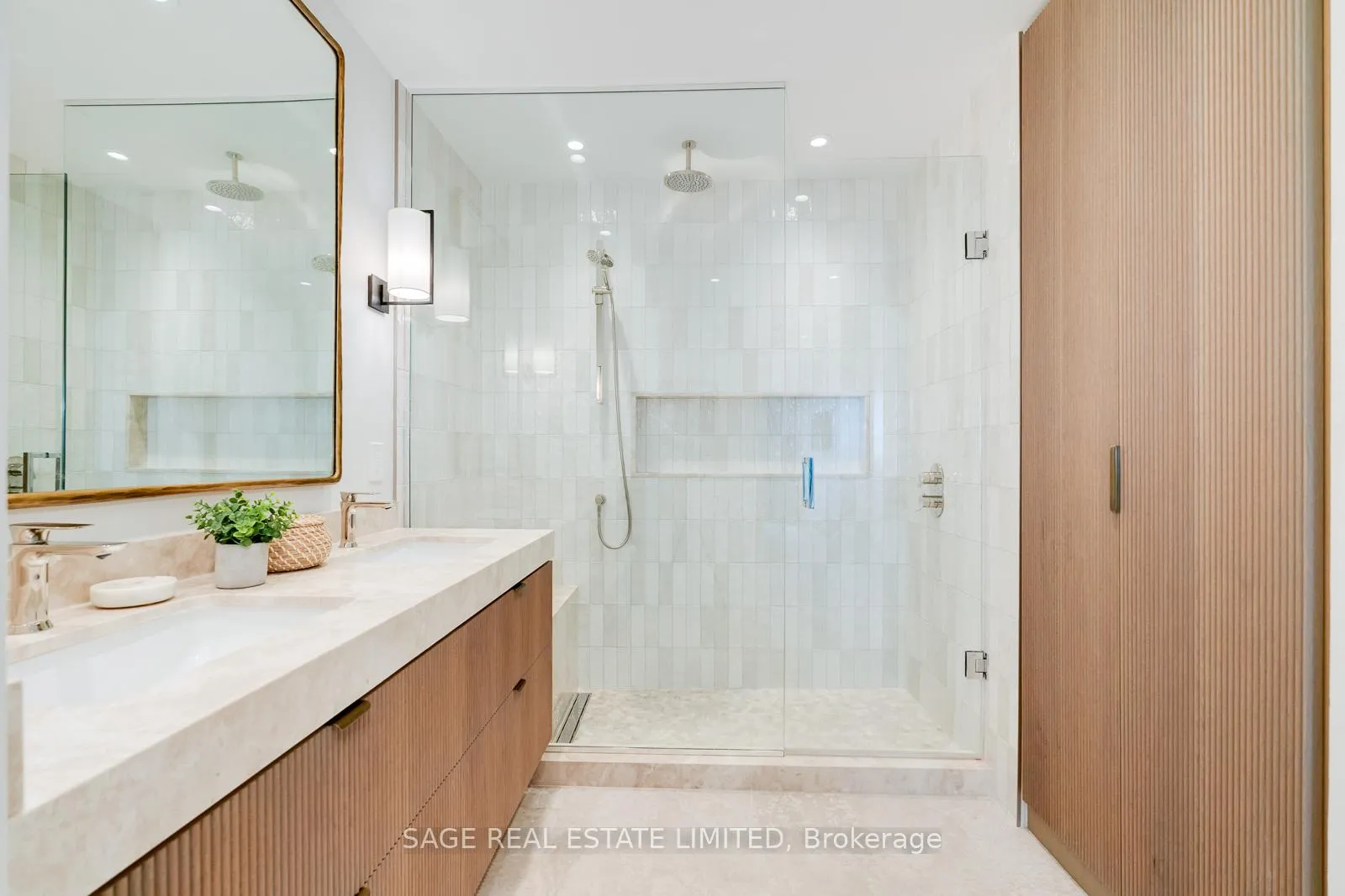 Photo 16 of Unit 615, 20 Scrivener Square, Toronto, Rosedale-Moore Park — HOMEH