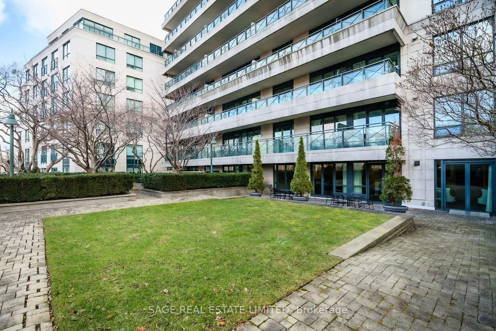 Photo 32 of Unit 615, 20 Scrivener Square, Toronto, Rosedale-Moore Park — HOMEH