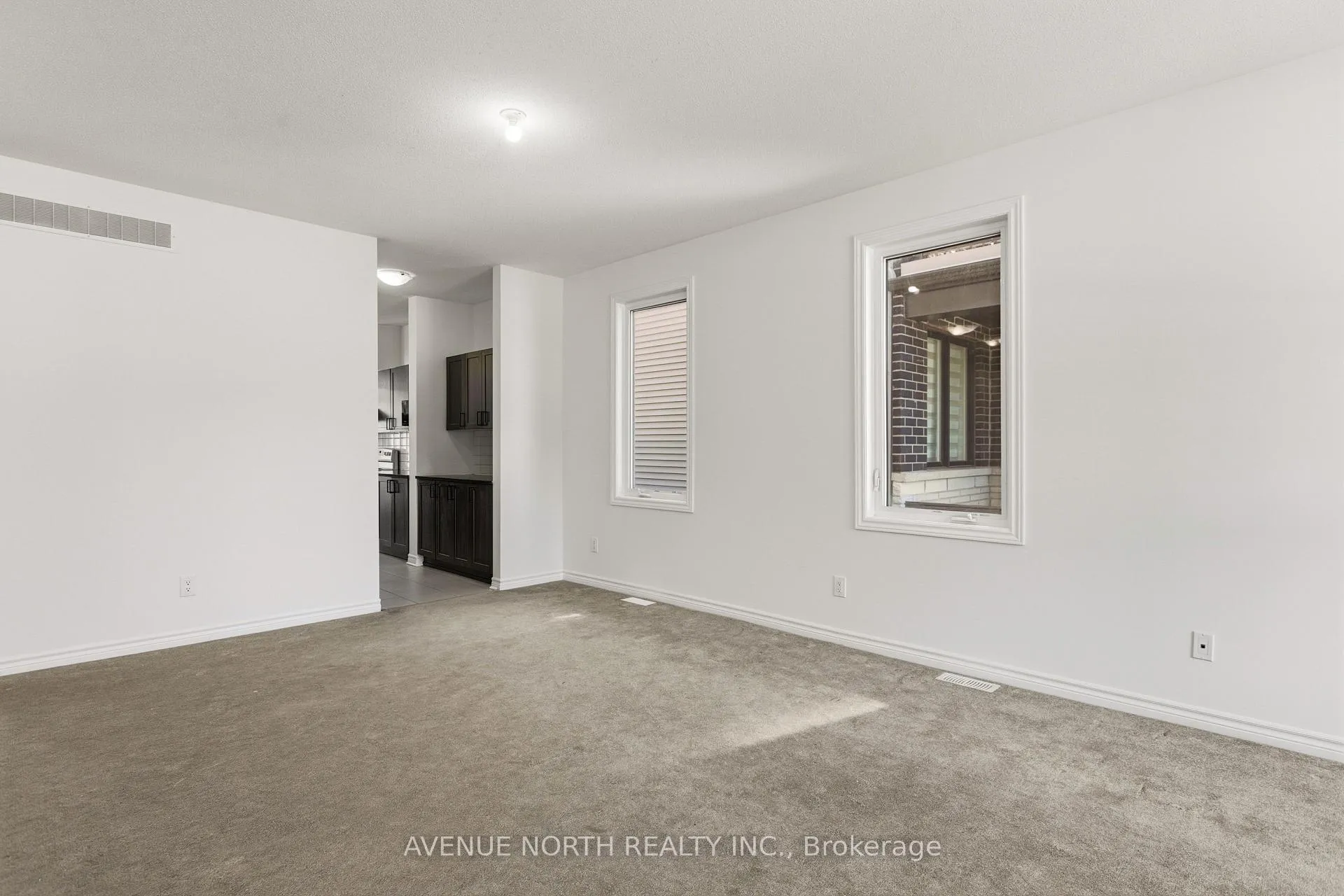 Photo 12 of 36 Dun Skipper Drive, Ottawa, Blossom Park/Kemp Park/Findlay Creek — HOMEH