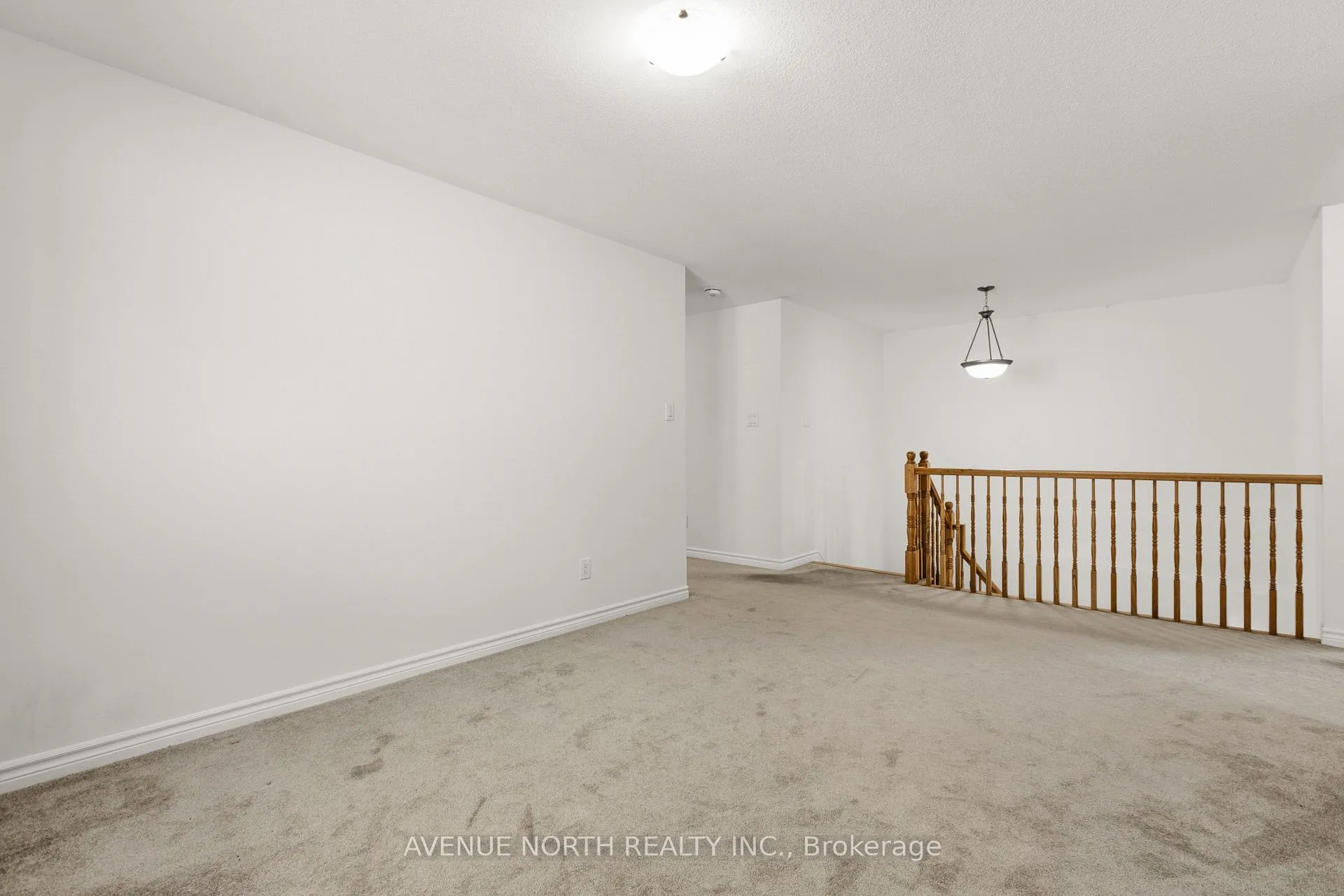 Photo 30 of 36 Dun Skipper Drive, Ottawa, Blossom Park/Kemp Park/Findlay Creek — HOMEH