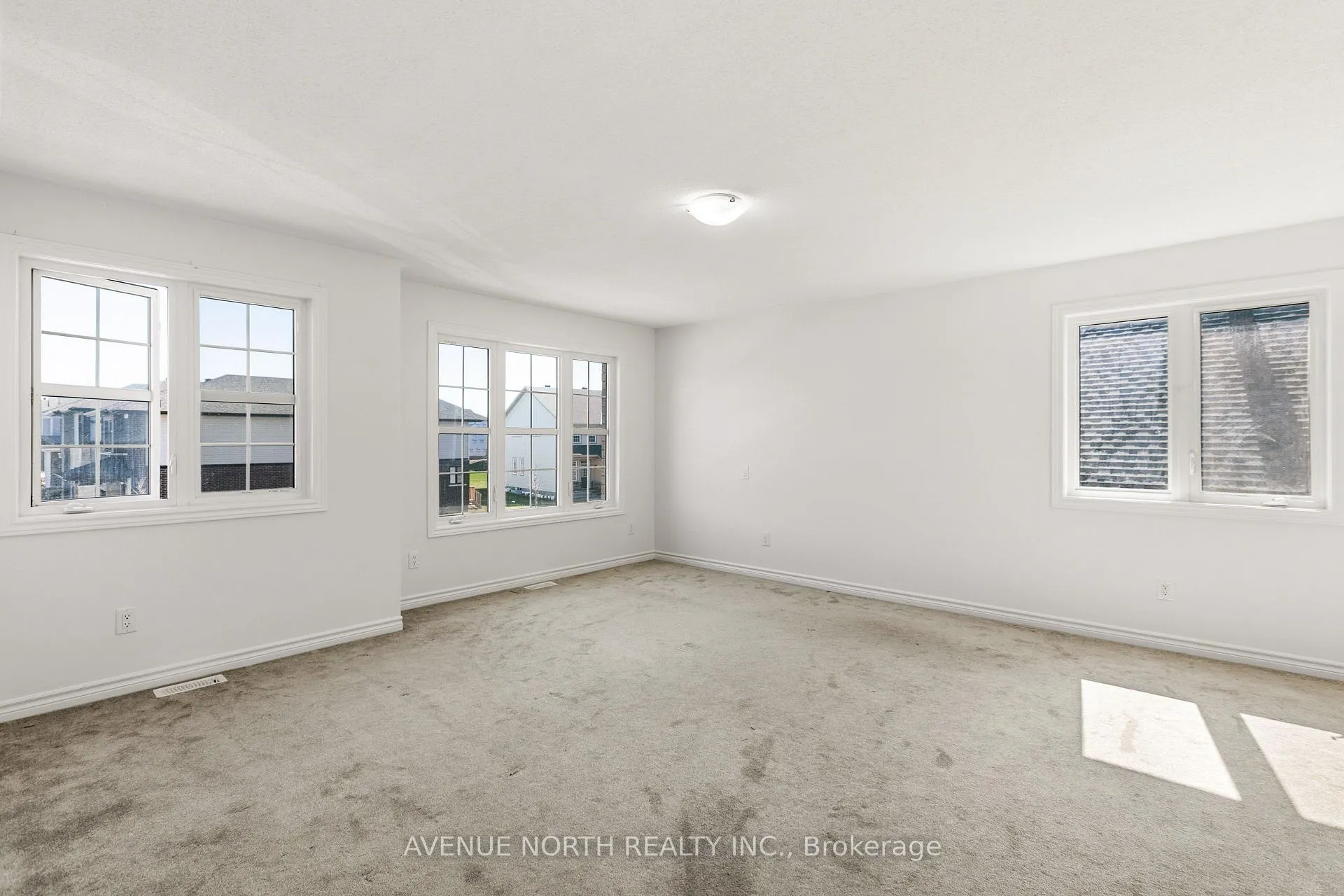 Photo 39 of 36 Dun Skipper Drive, Ottawa, Blossom Park/Kemp Park/Findlay Creek — HOMEH