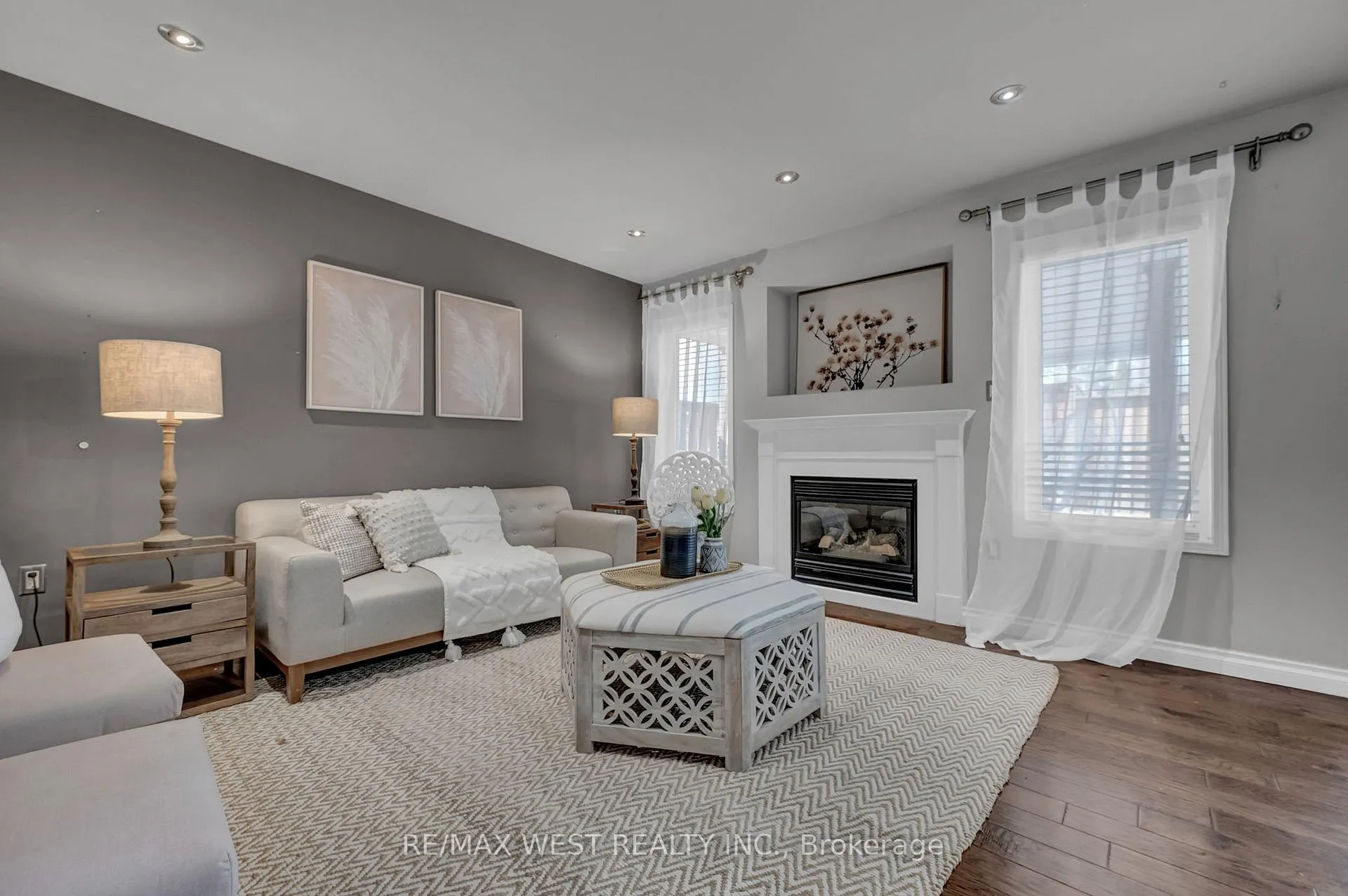 Photo 10 of 1136 Middlebury Avenue, Oshawa, Taunton — HOMEH