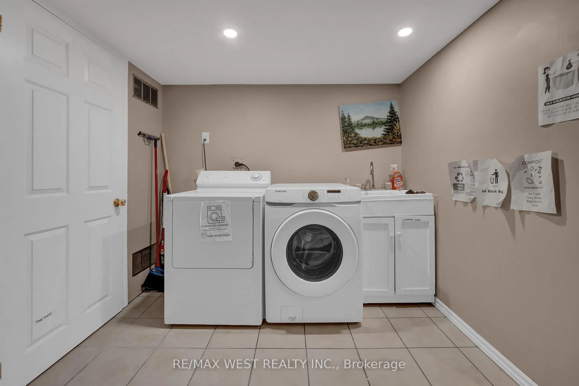 Photo 40 of 1136 Middlebury Avenue, Oshawa, Taunton — HOMEH