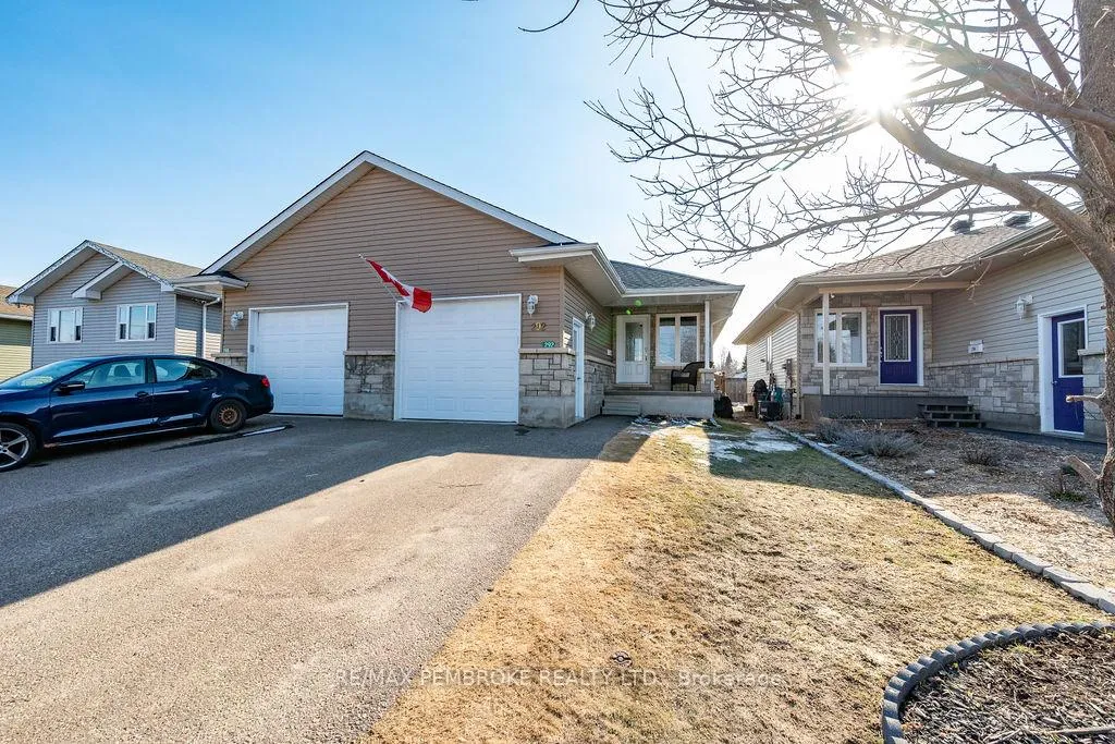 Photo 1 of 292 Mckenzie Street, Pembroke — HOMEH