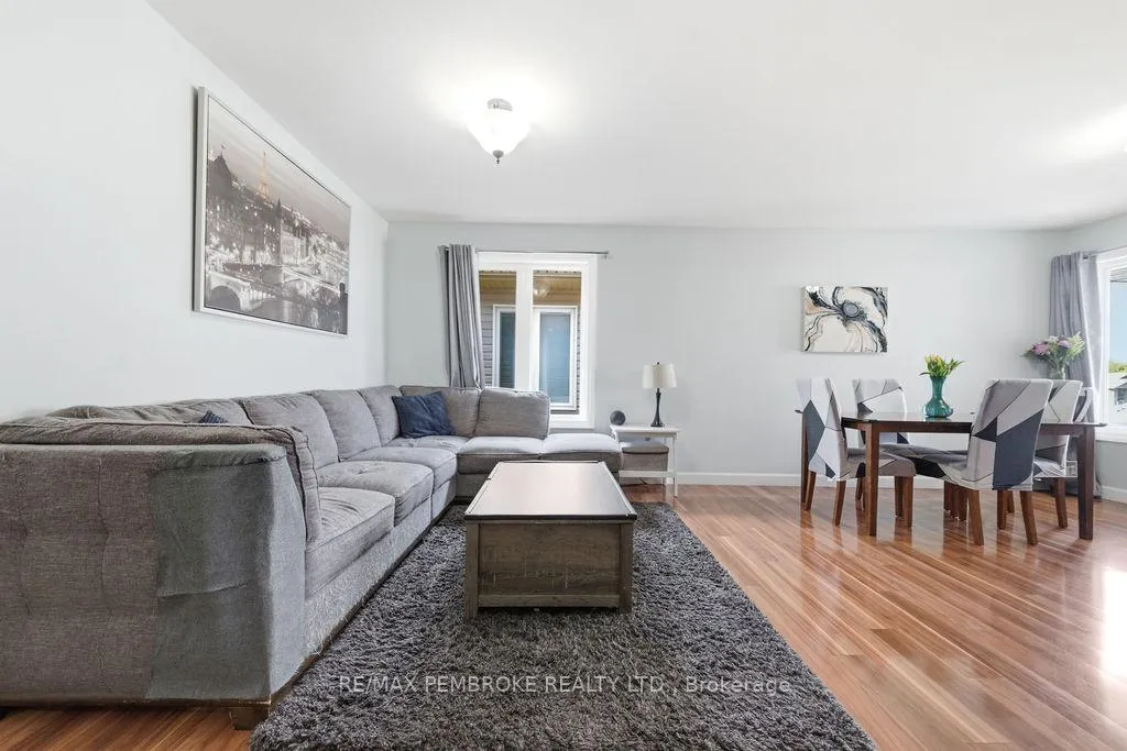 Photo 7 of 292 Mckenzie Street, Pembroke — HOMEH