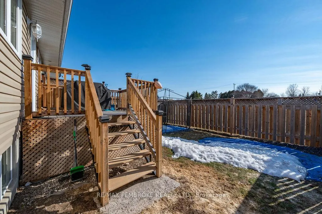Photo 31 of 292 Mckenzie Street, Pembroke — HOMEH